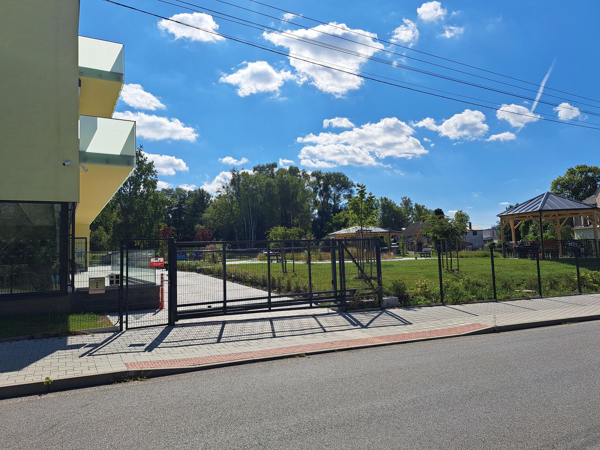 Domov pro seniory Hrádek nad Nisou foto 2