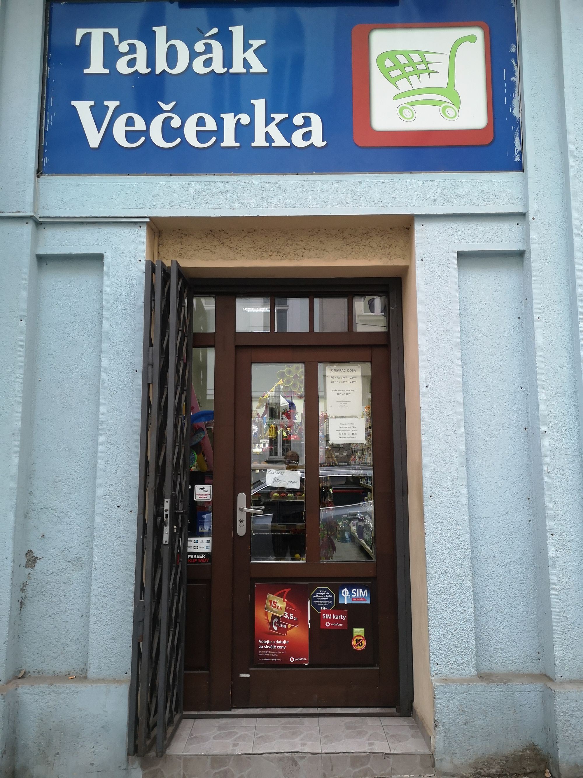 Tabák večerka foto 1