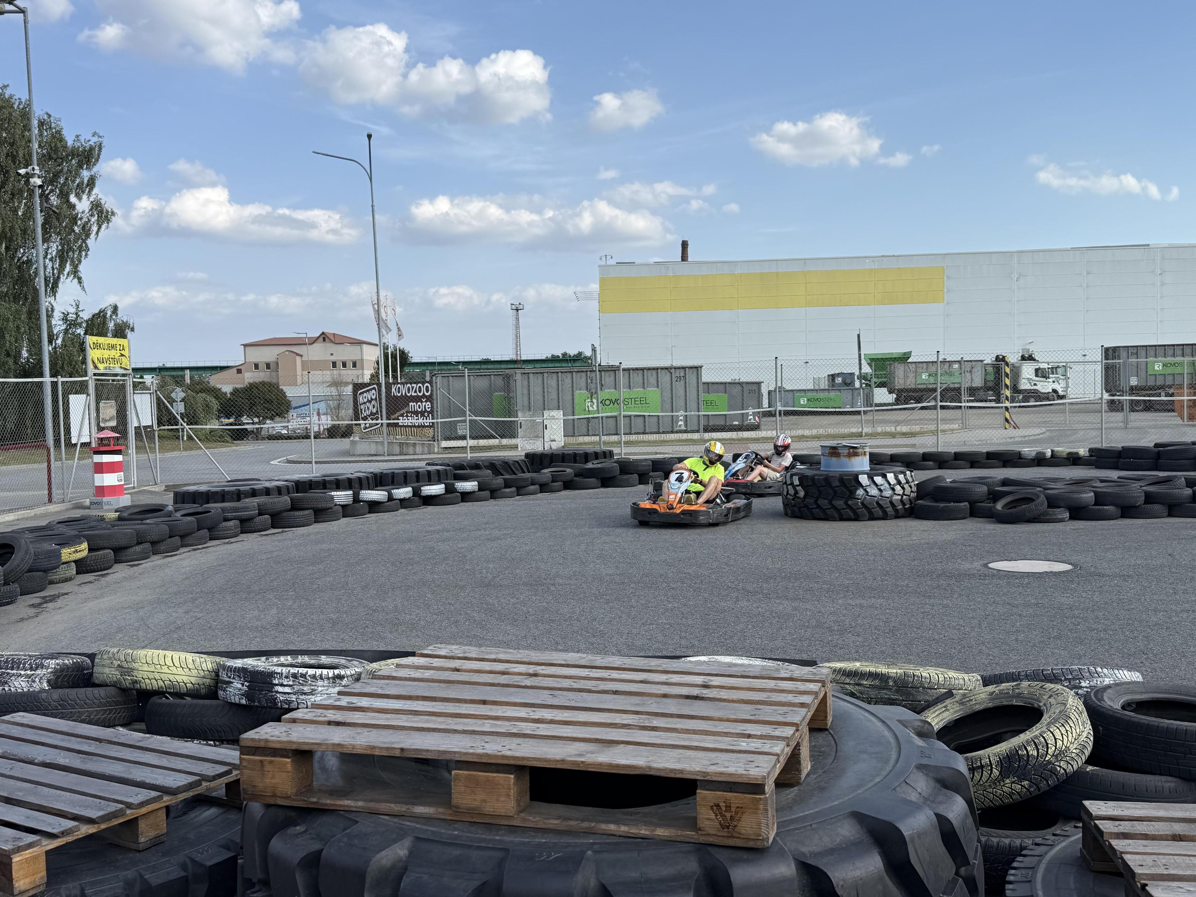 MOTOKÁRY Staré Město foto 5