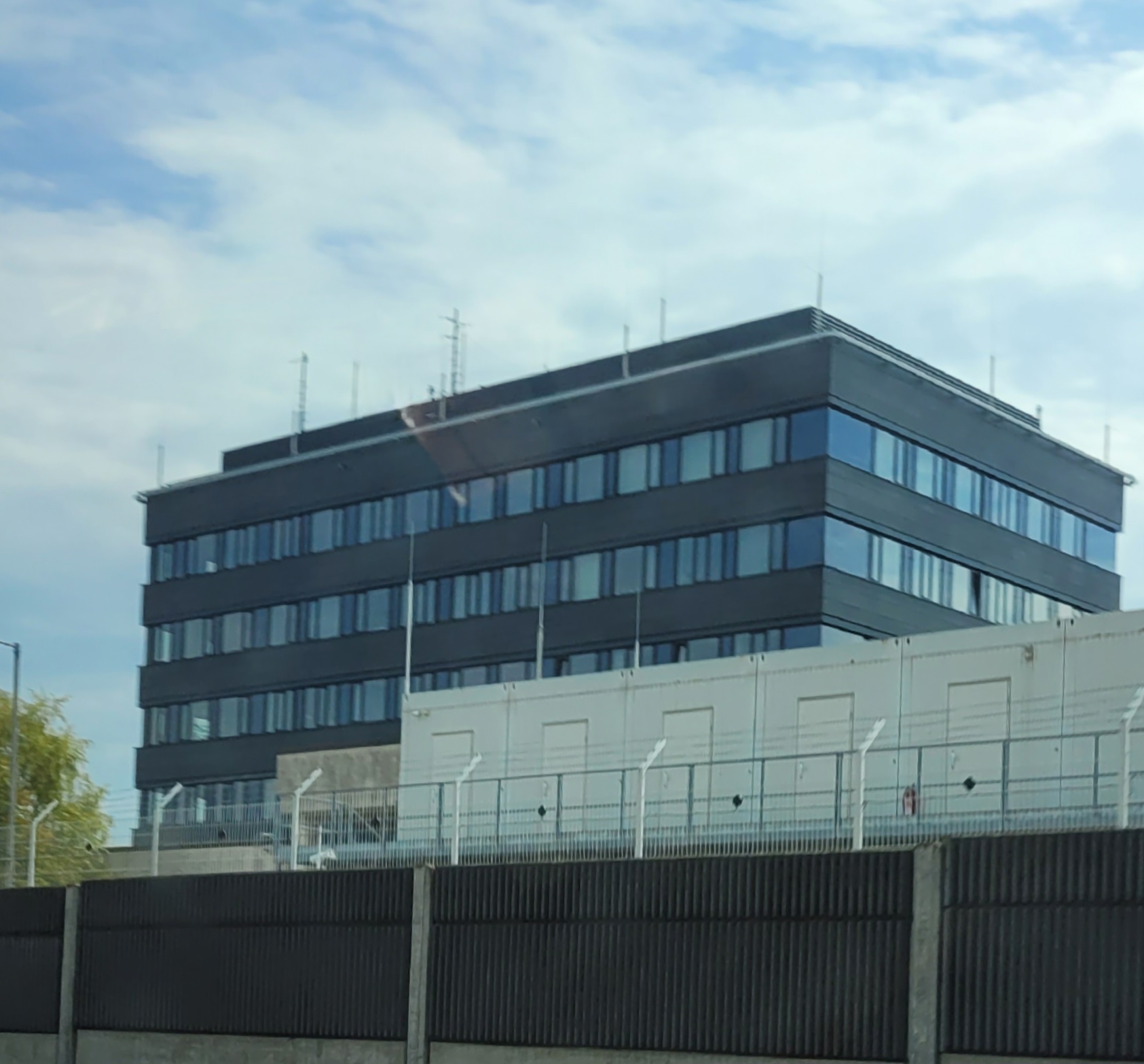 Bezpečnostní informační služba foto 6