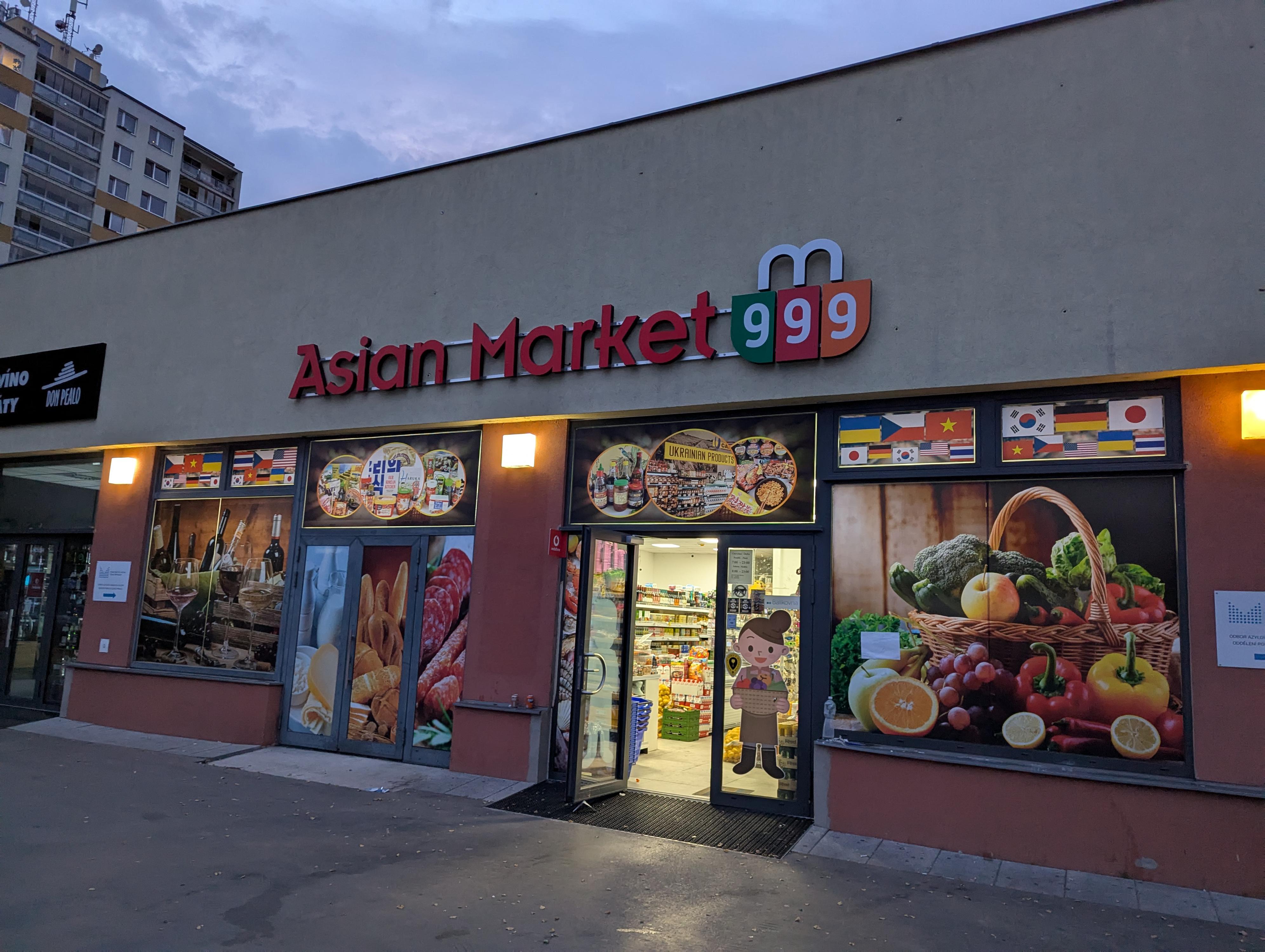 Asian Market Vlastina