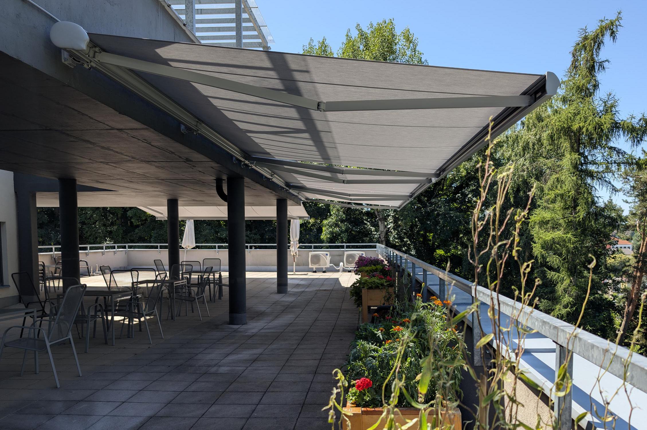 Bmont Shadow Solutions