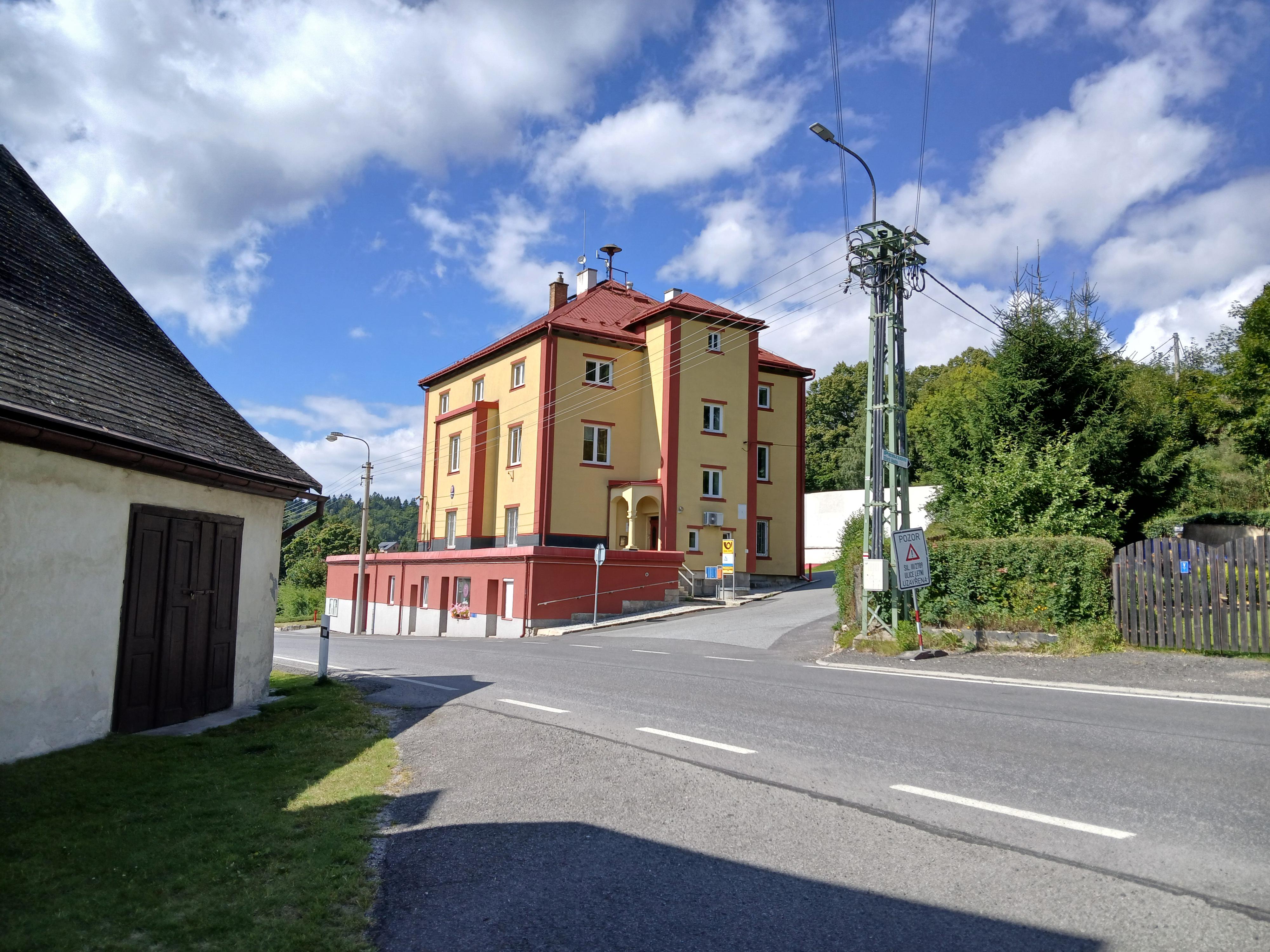 Nová Ves nad Nisou - obecní úřad foto 4