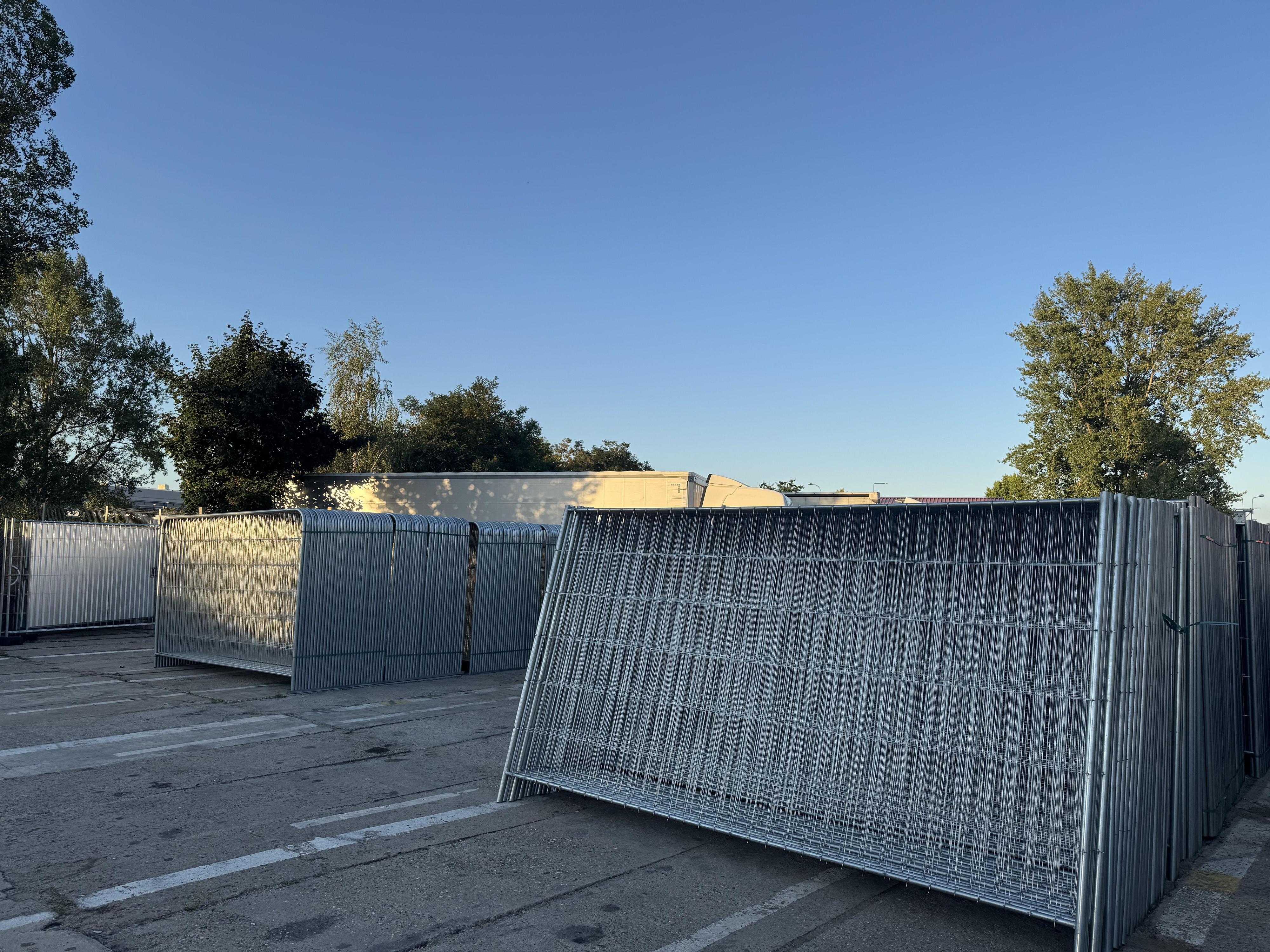 Mobilní ploty - WOLF service store s.r.o. foto 1