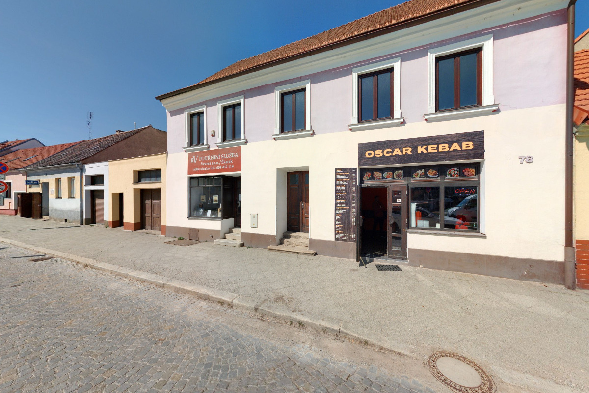 UTOPIA KEBAB & BURGER