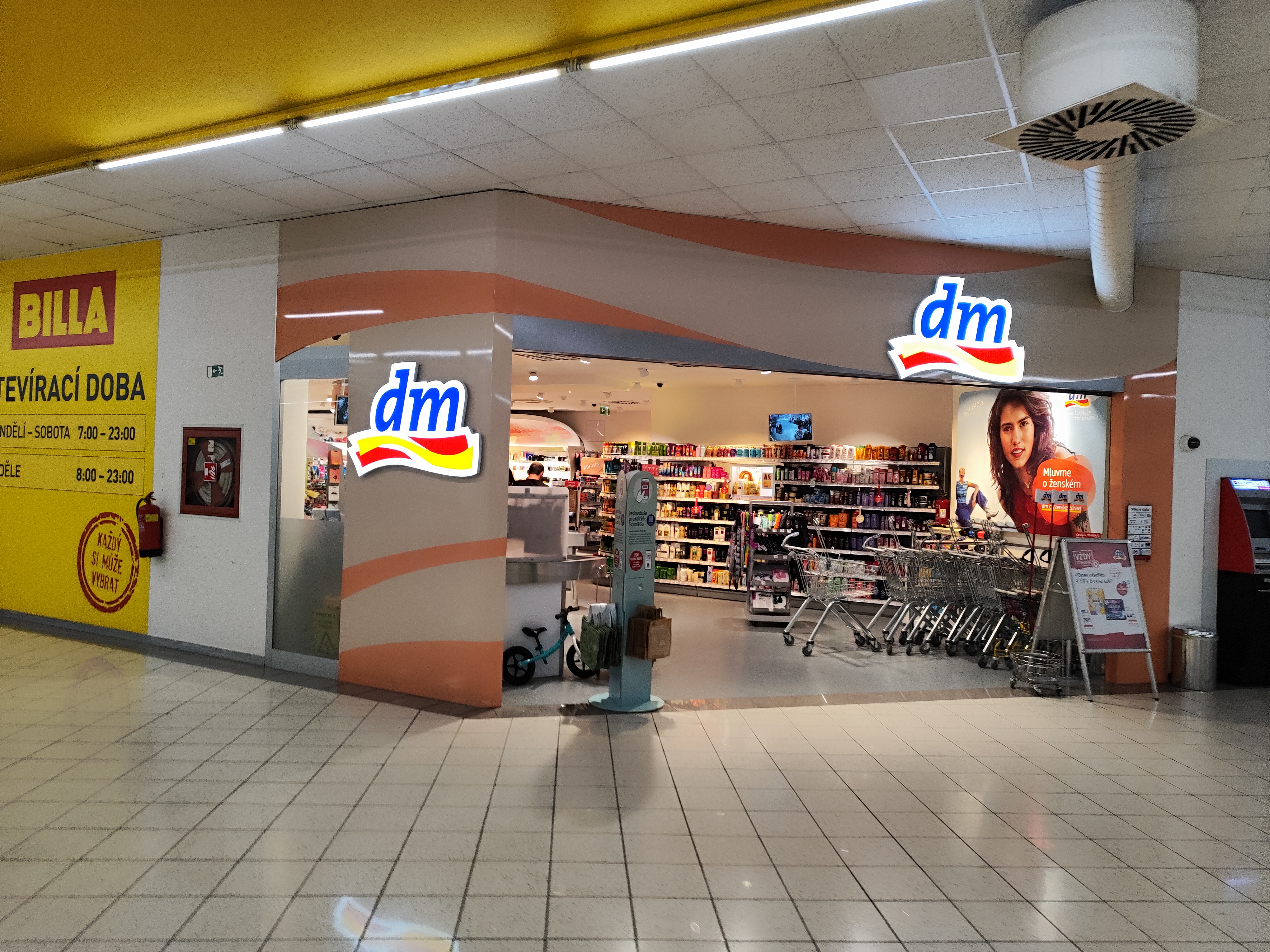 dm drogerie markt s.r.o. foto 5