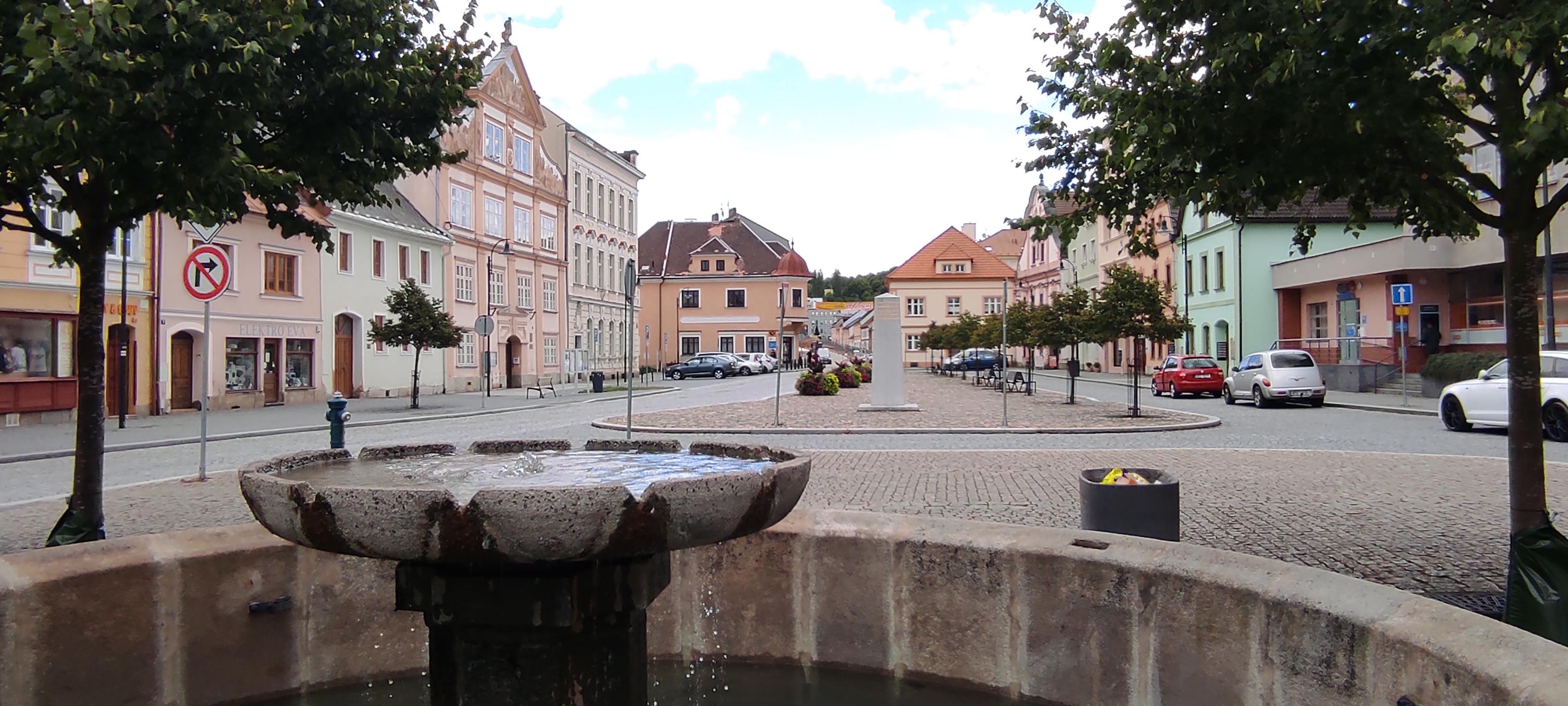 Základní škola Planá, příspěvková organizace foto 2