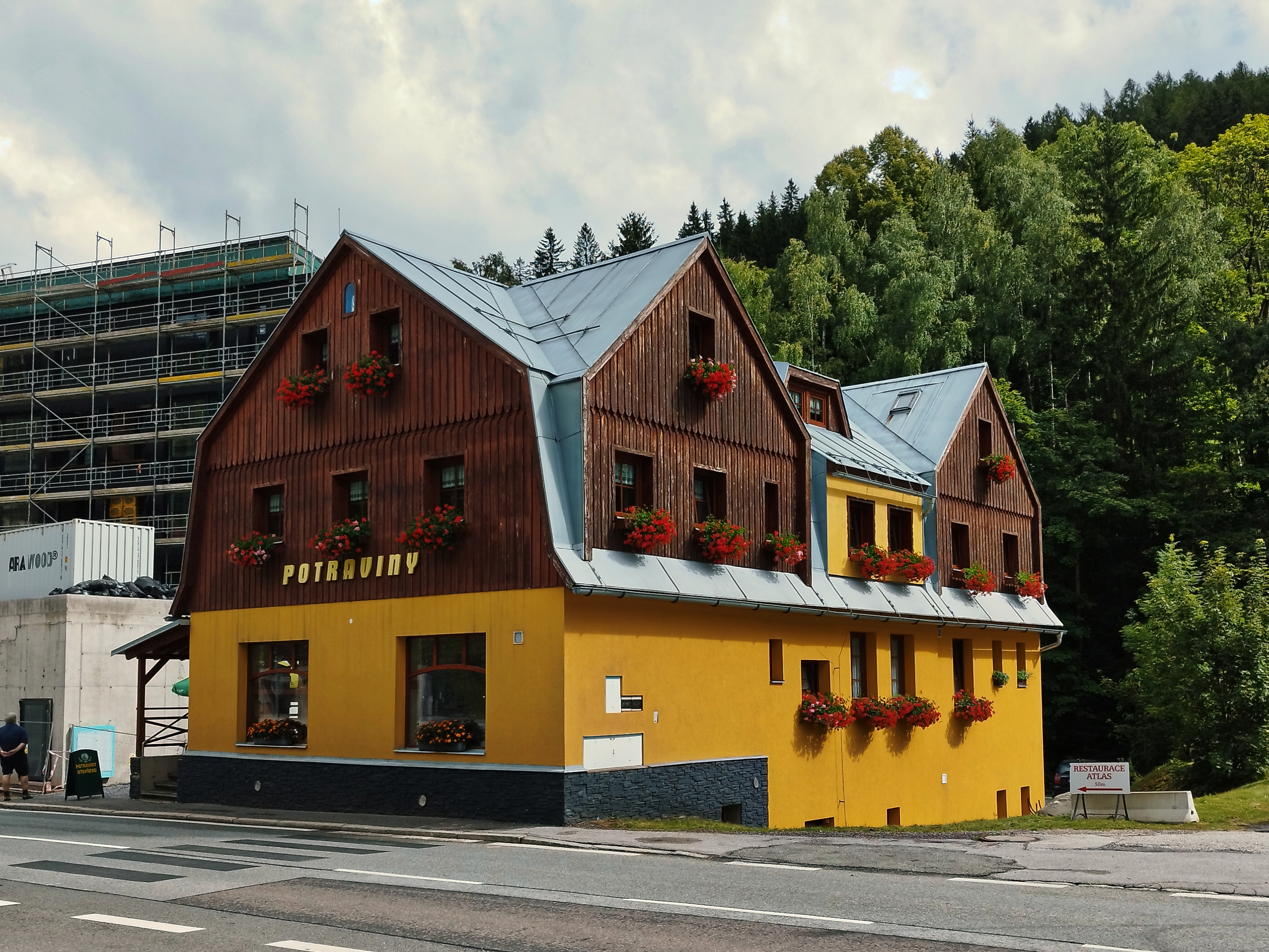 Potraviny Cortina foto 2