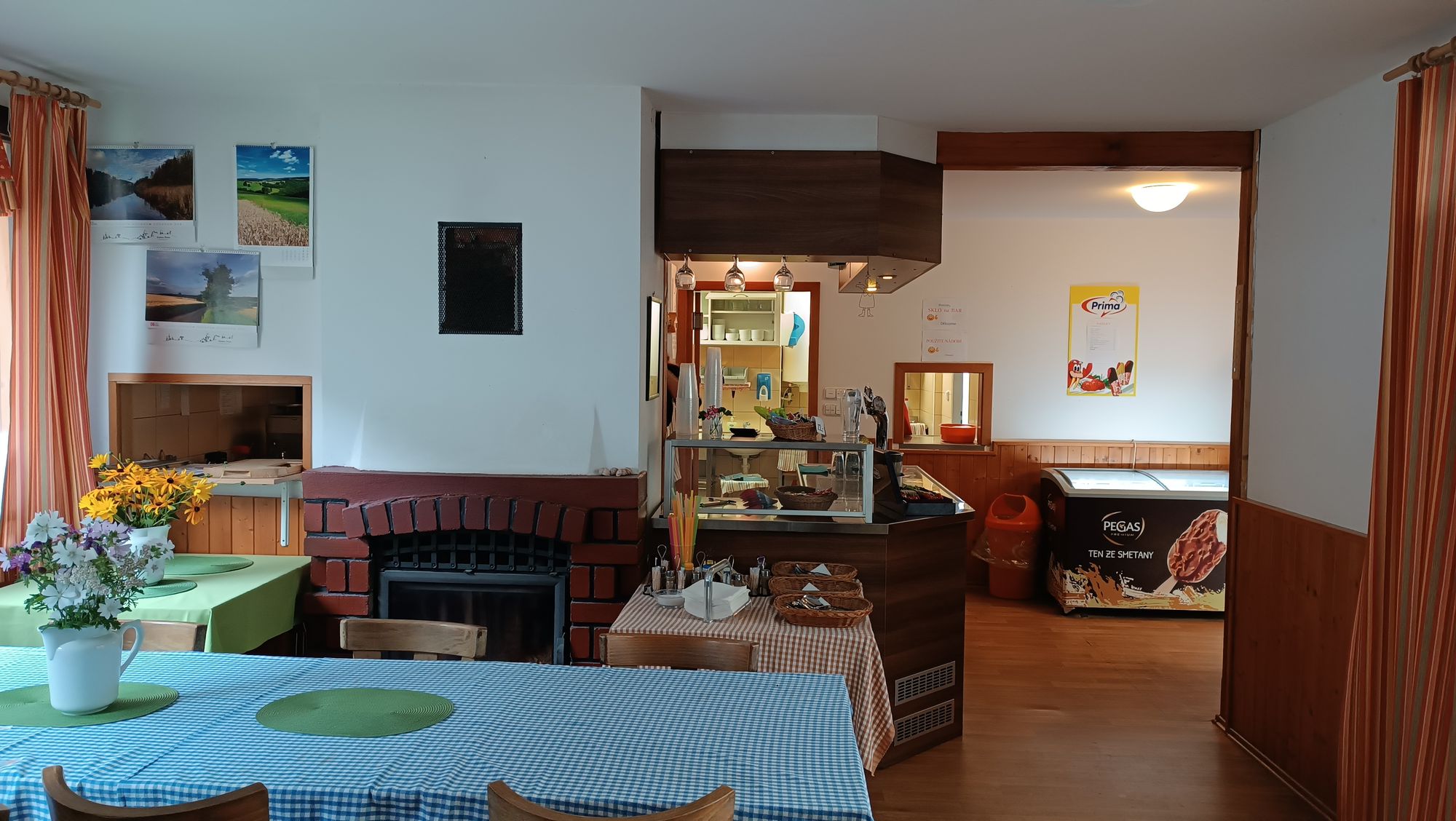 Občerstvení u řeky