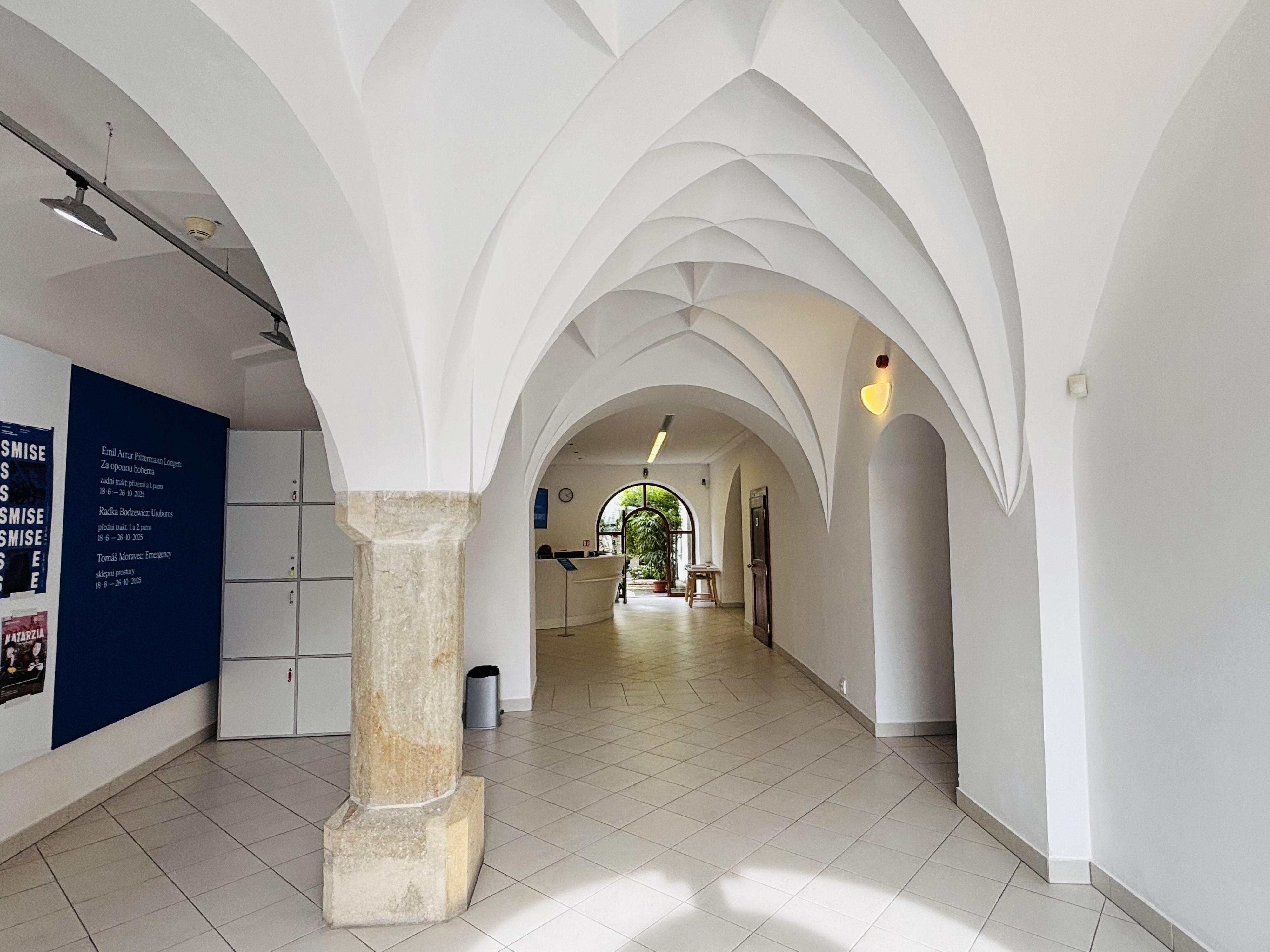 Gočárova galerie - Dům U Jonáše foto 6