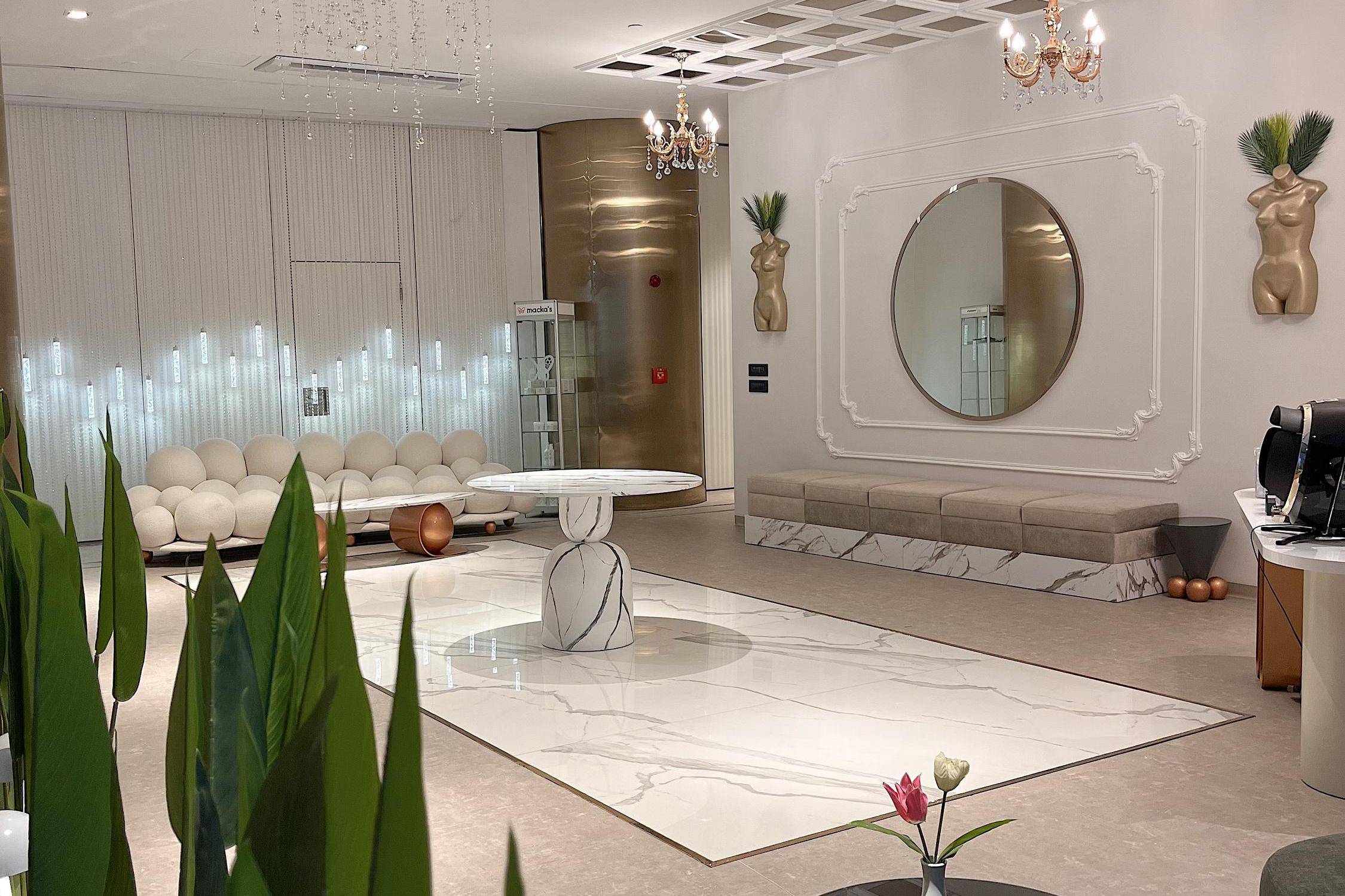 Transplantace vlasů | Aramedica | Aratravel