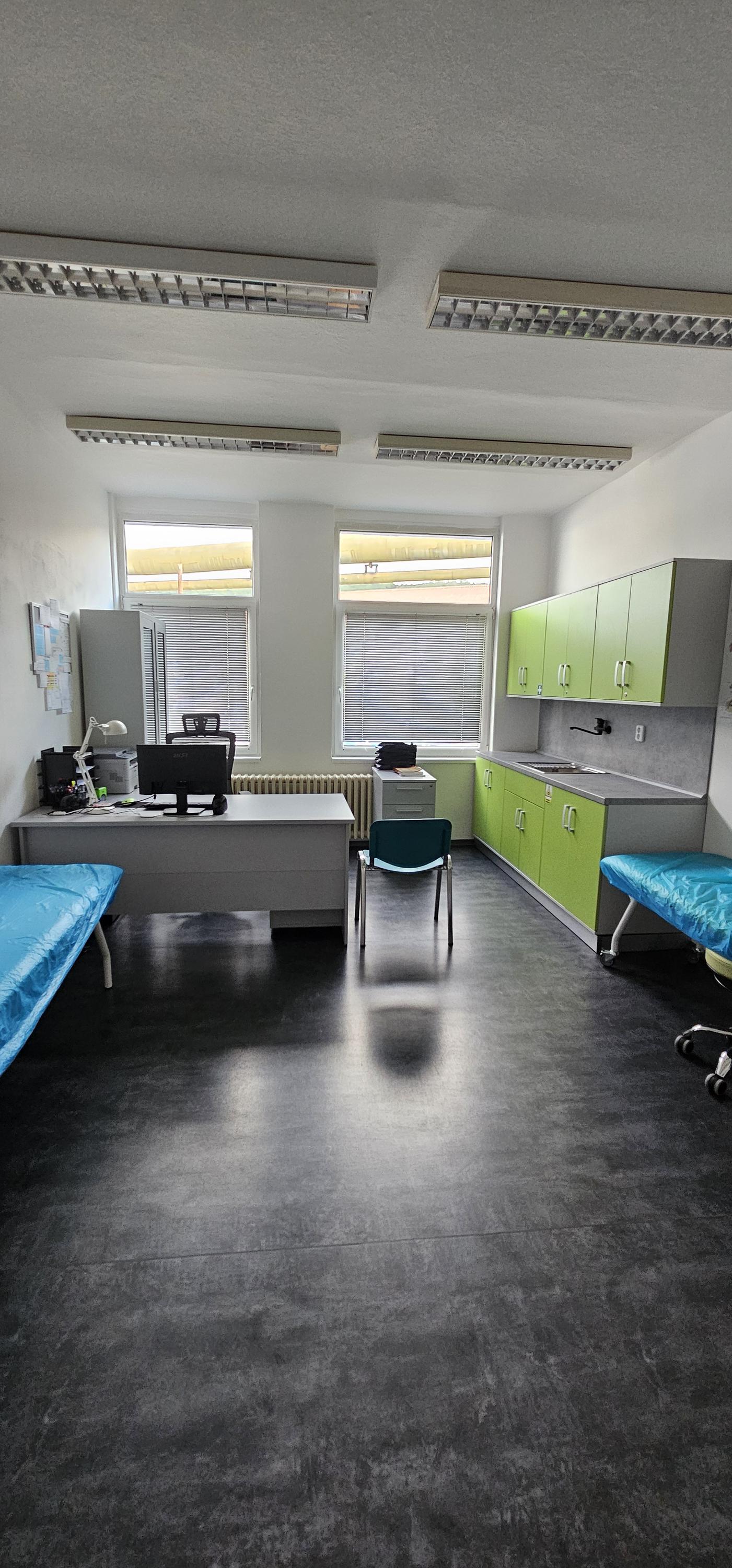 Pelcnea s.r.o.- Neurologická ambulance MUDr. Zdeněk Pelc foto 2