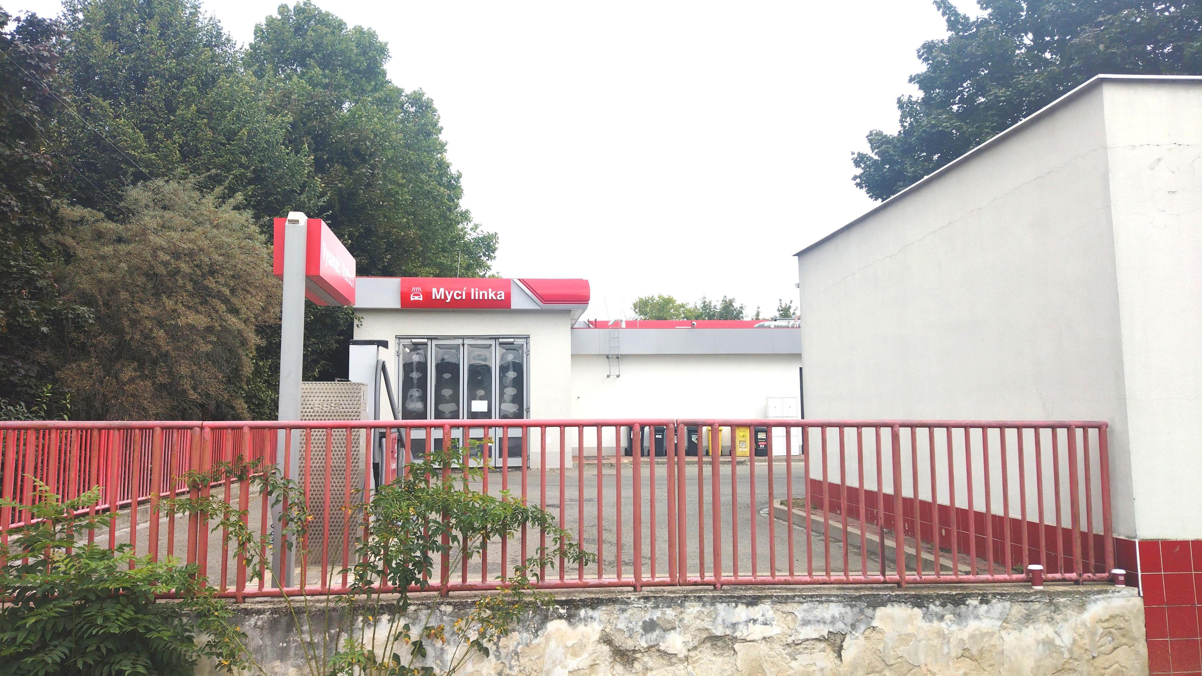 Mycí linka ORLEN foto 2