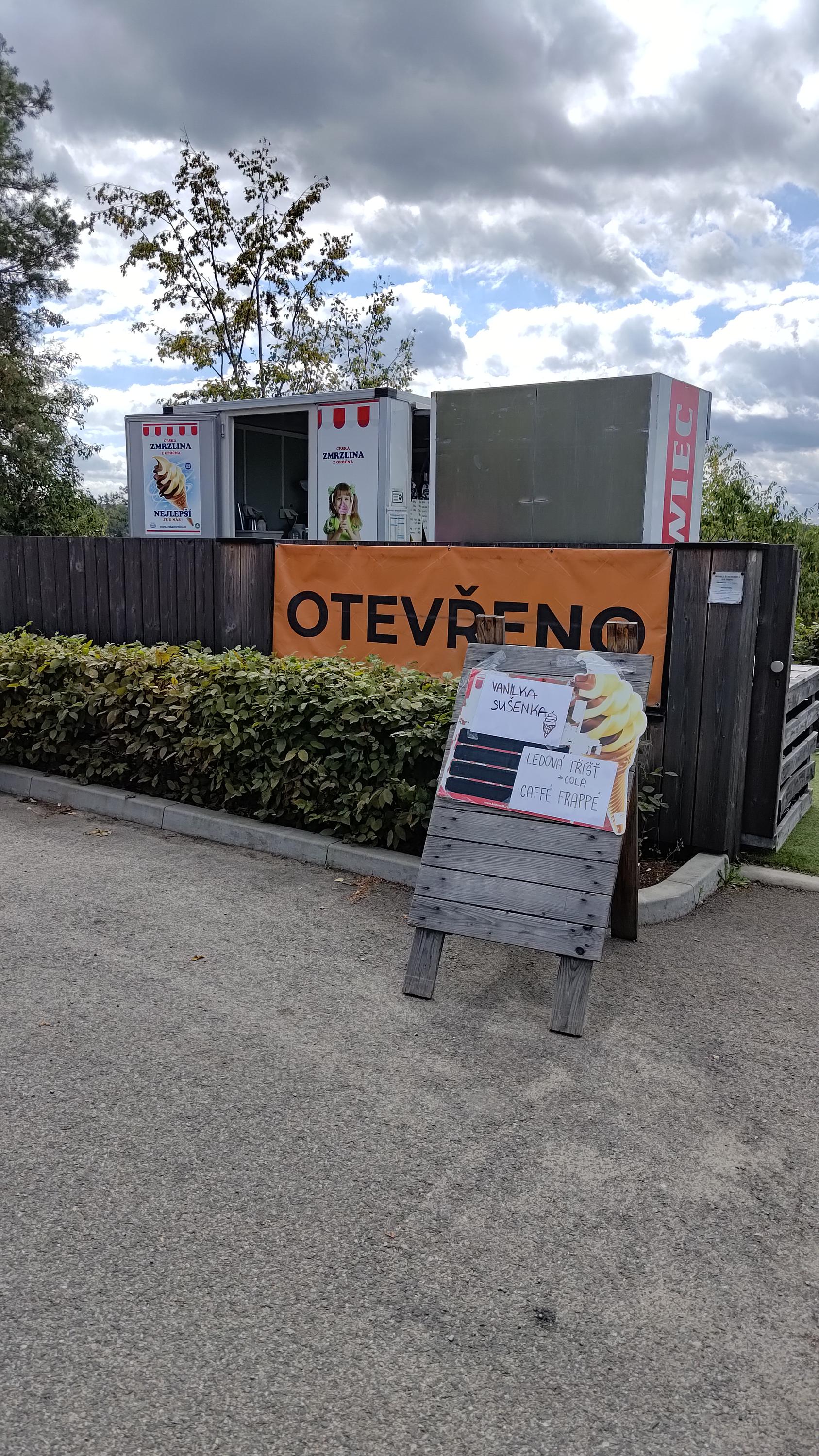 Hnízdo Orlík - zmrzlina foto 5