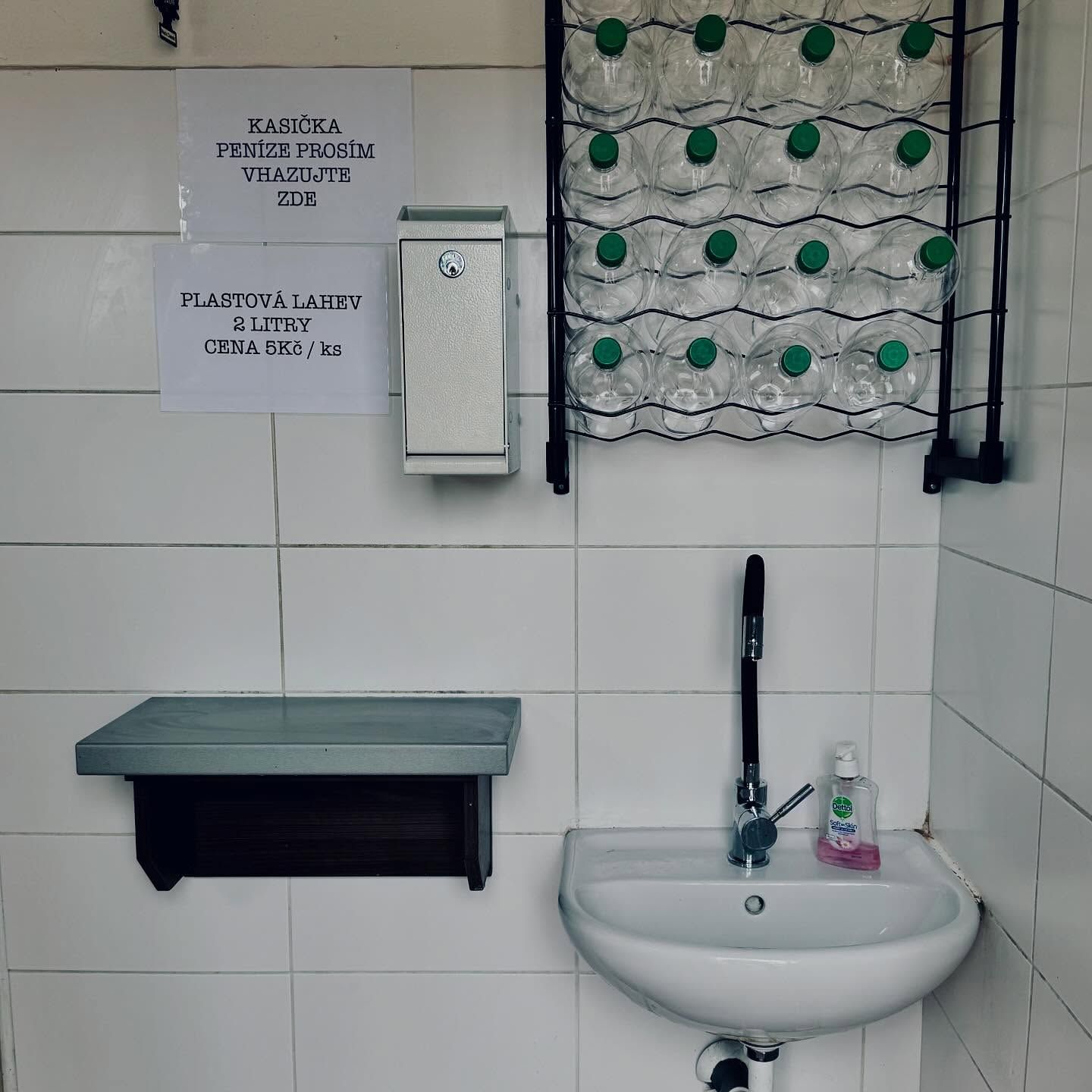 Mlékomat Agrobos Slatina foto 1