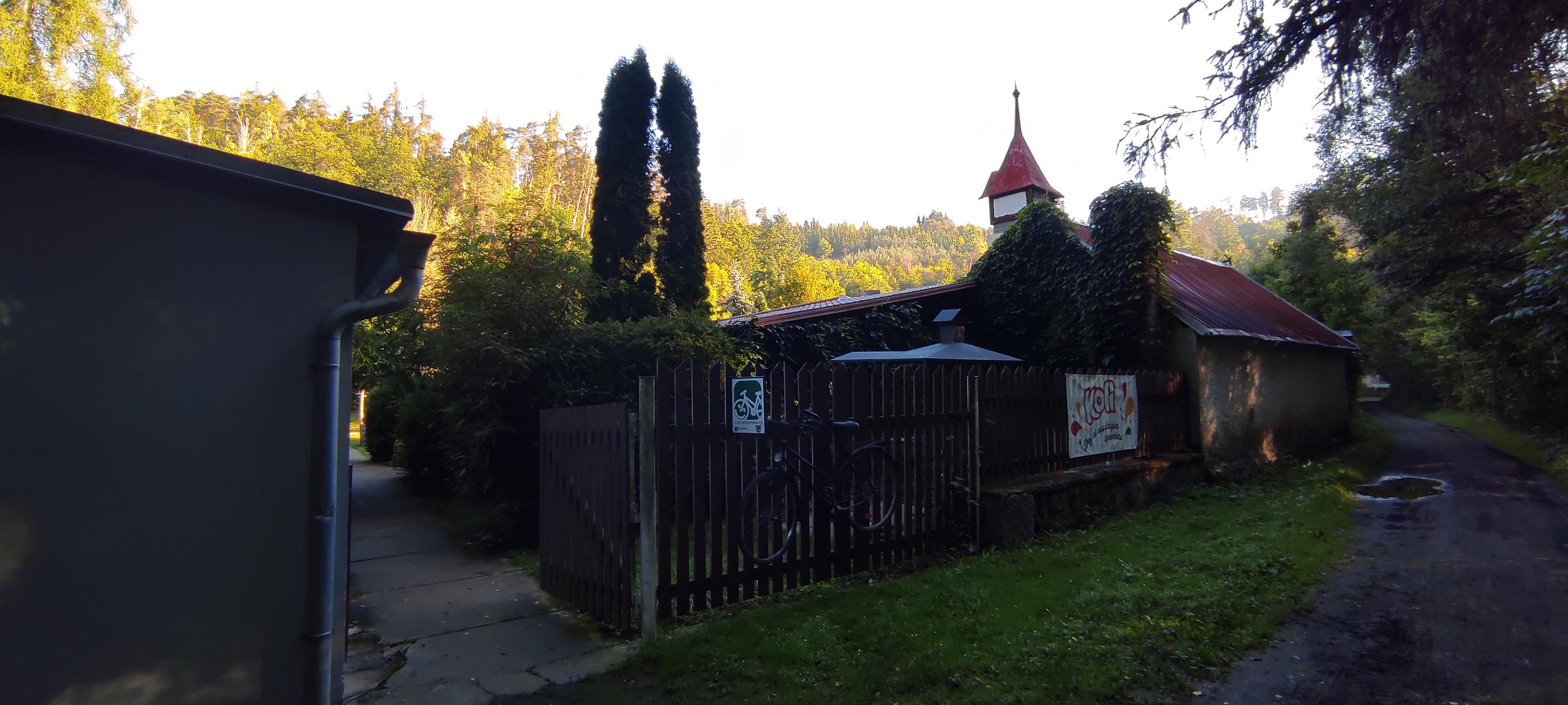 Stánek s občerstvením Kemp Karolína