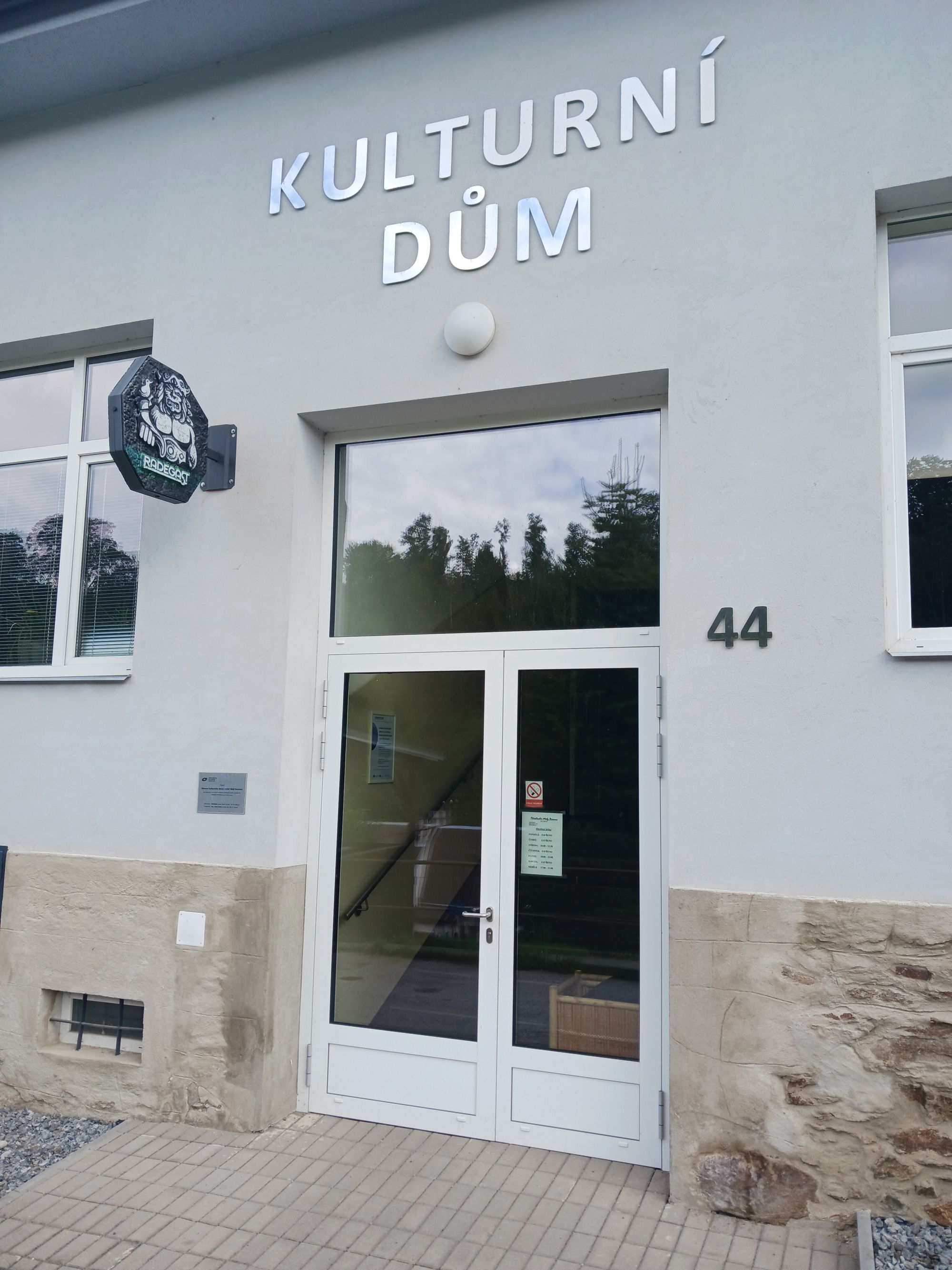 Kulturní dům foto 3