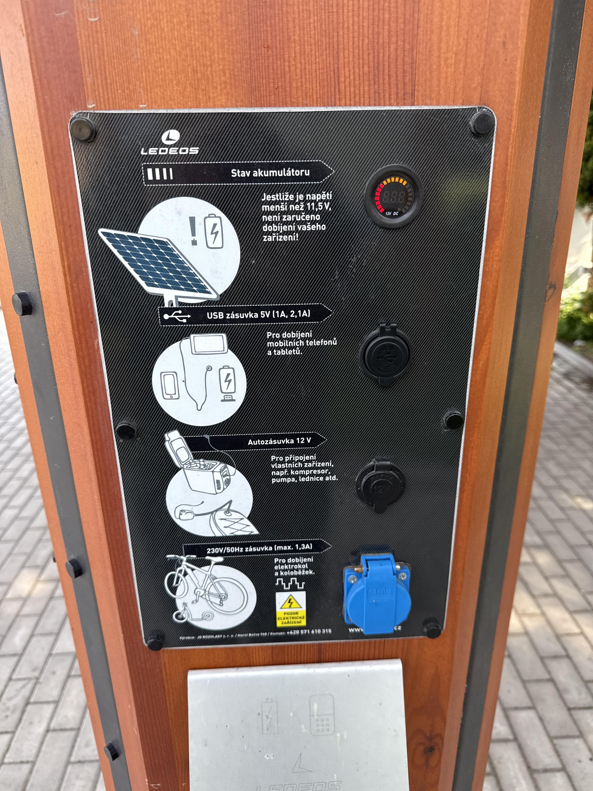 Dobíjecí stanice Parkoviště Rynoltice foto 5