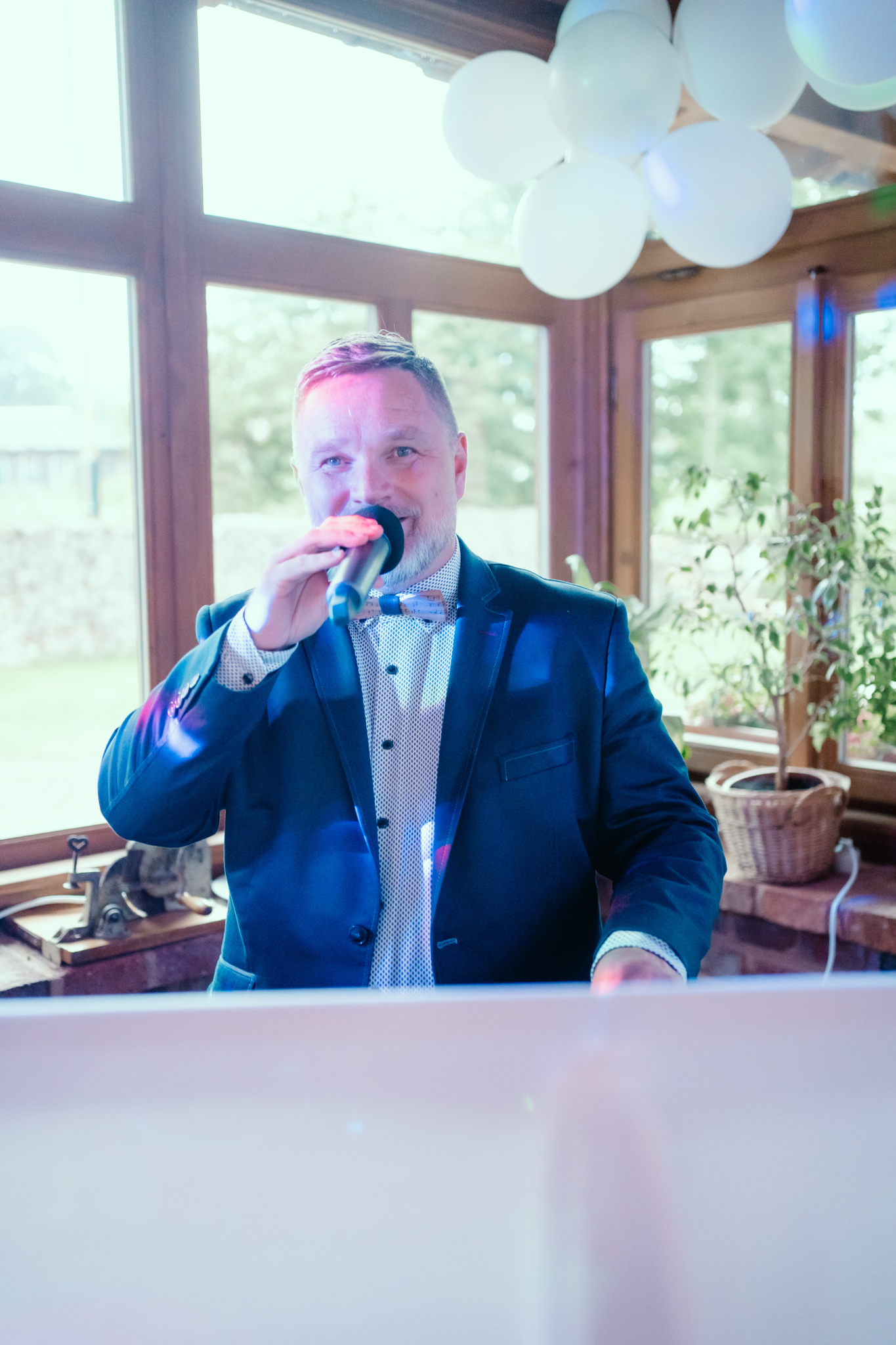 Moderátor a DJ na svatbu