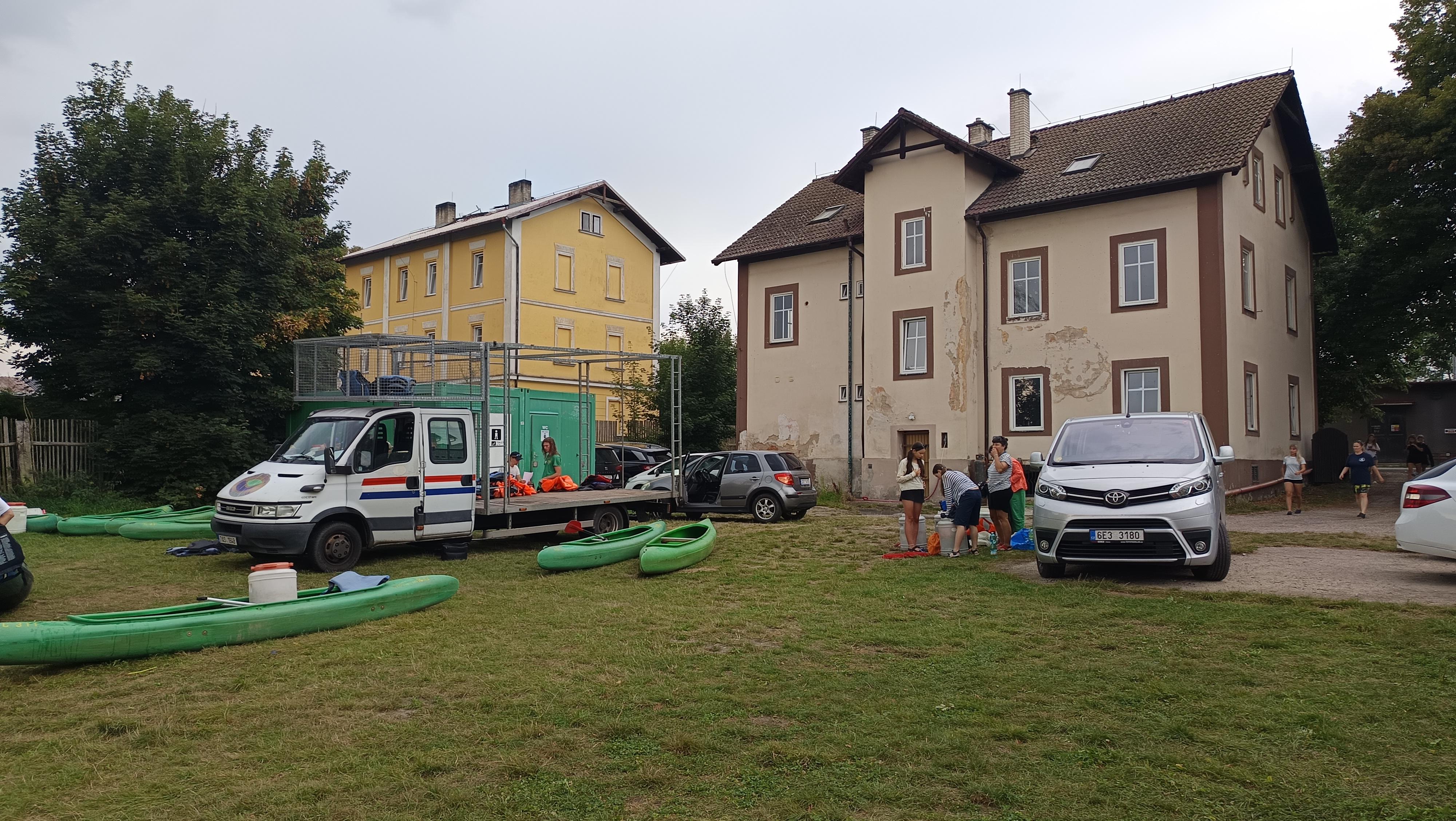 Půjčovna lodí Leština foto 6