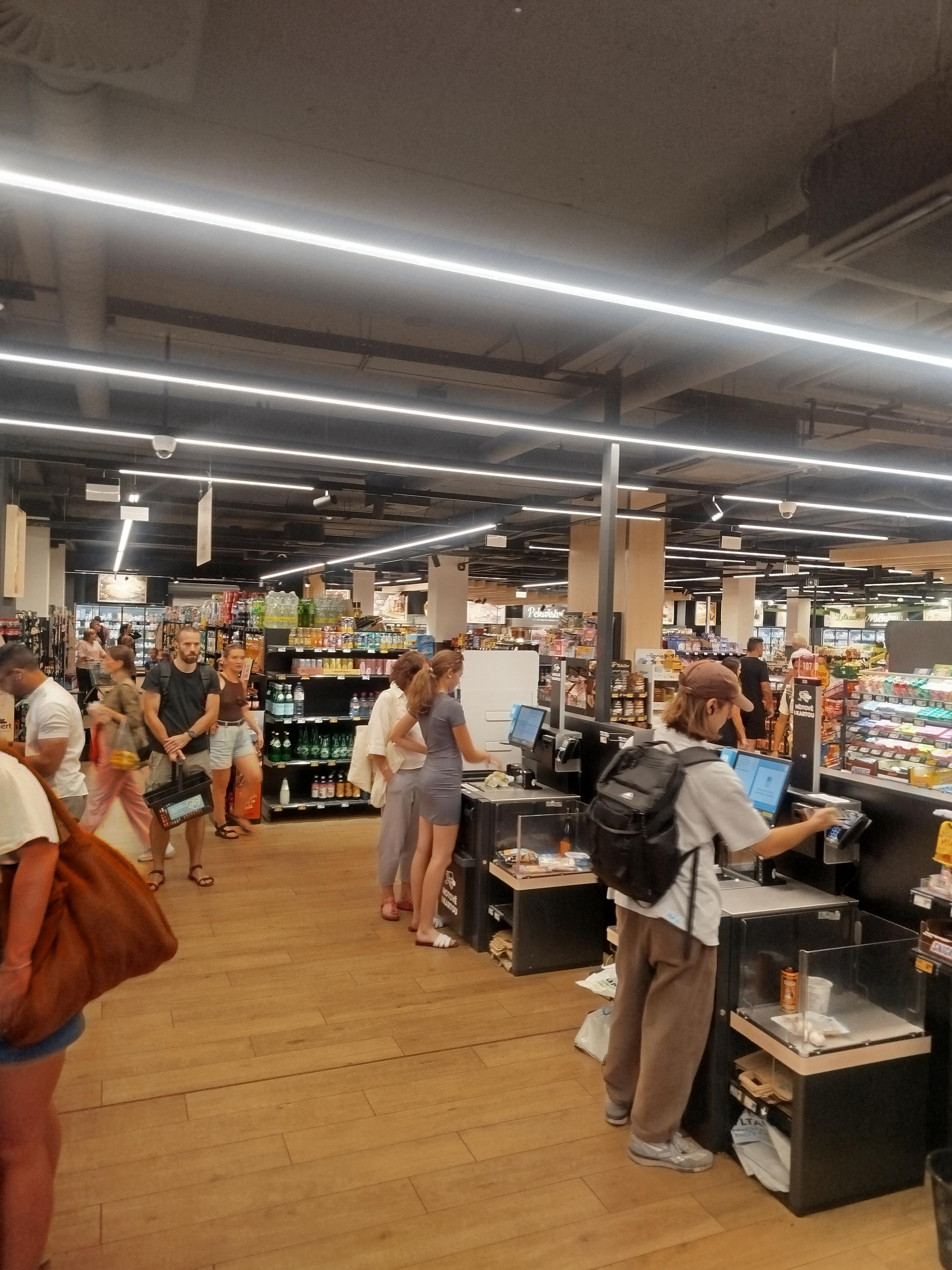 Albert Supermarket foto 5