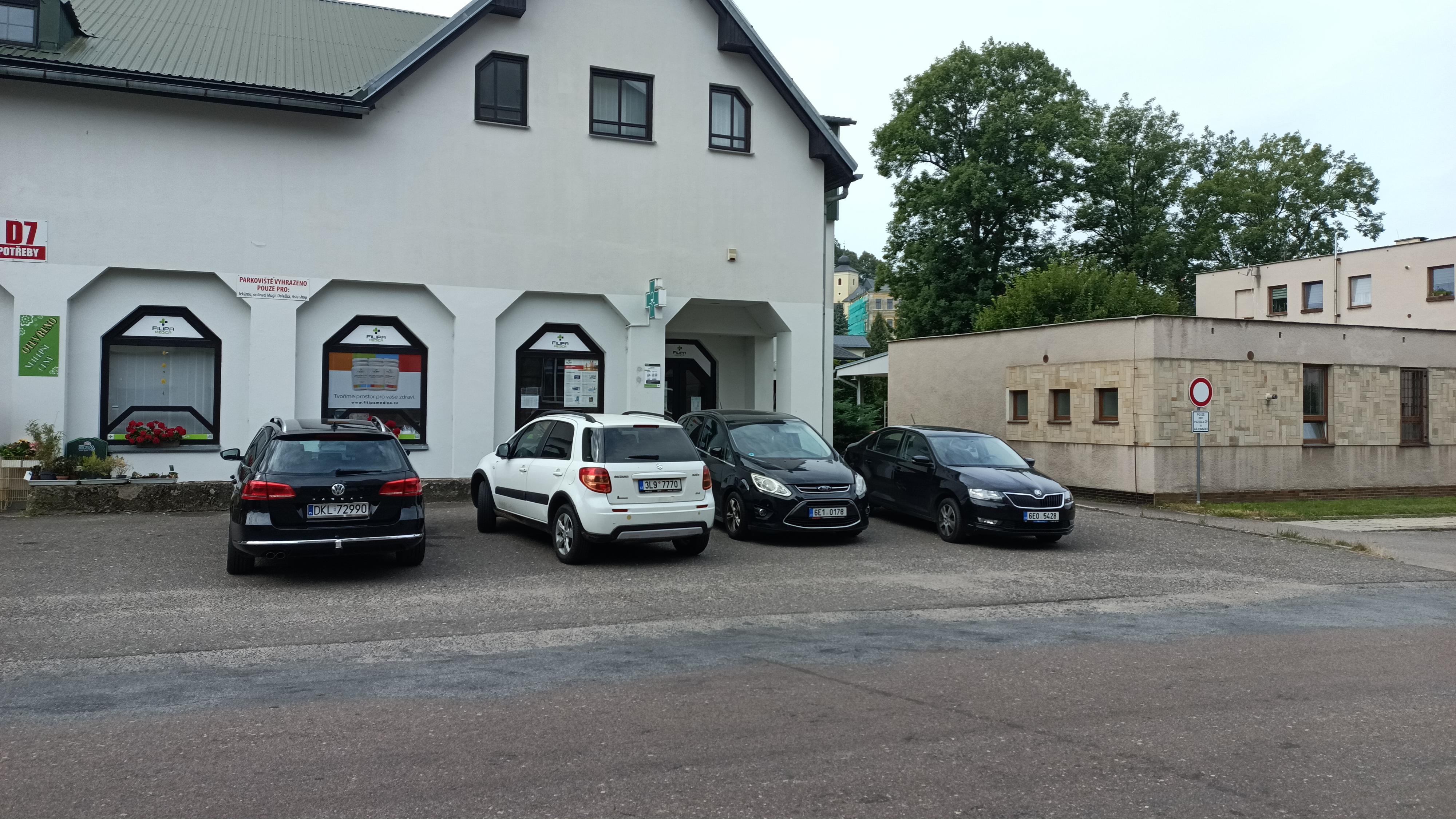 LÉKÁRNA HRADISKOVÁ, s.r.o. foto 2