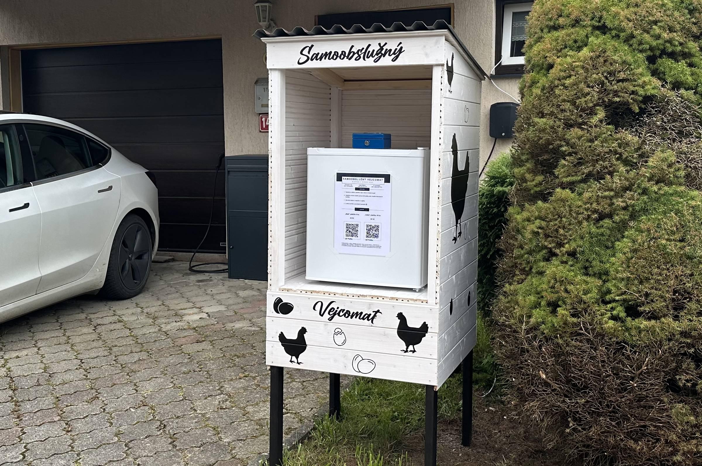 Samoobslužný vejcomat Choustník