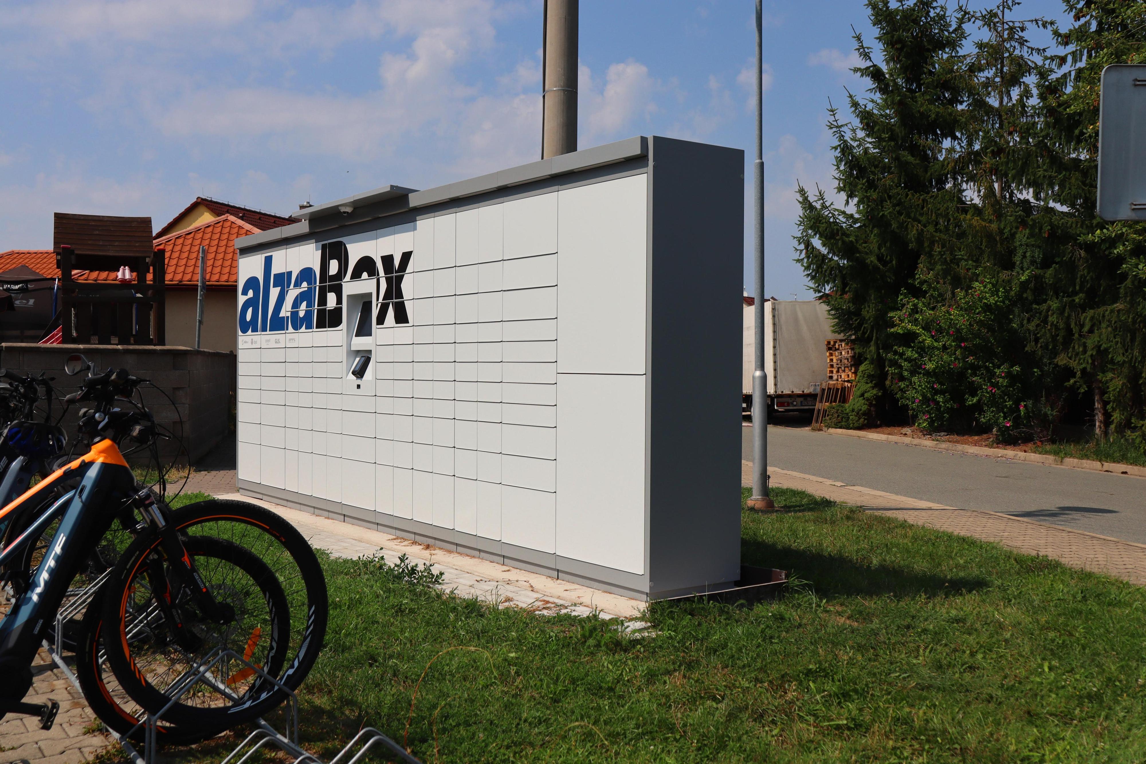 AlzaBox foto 2