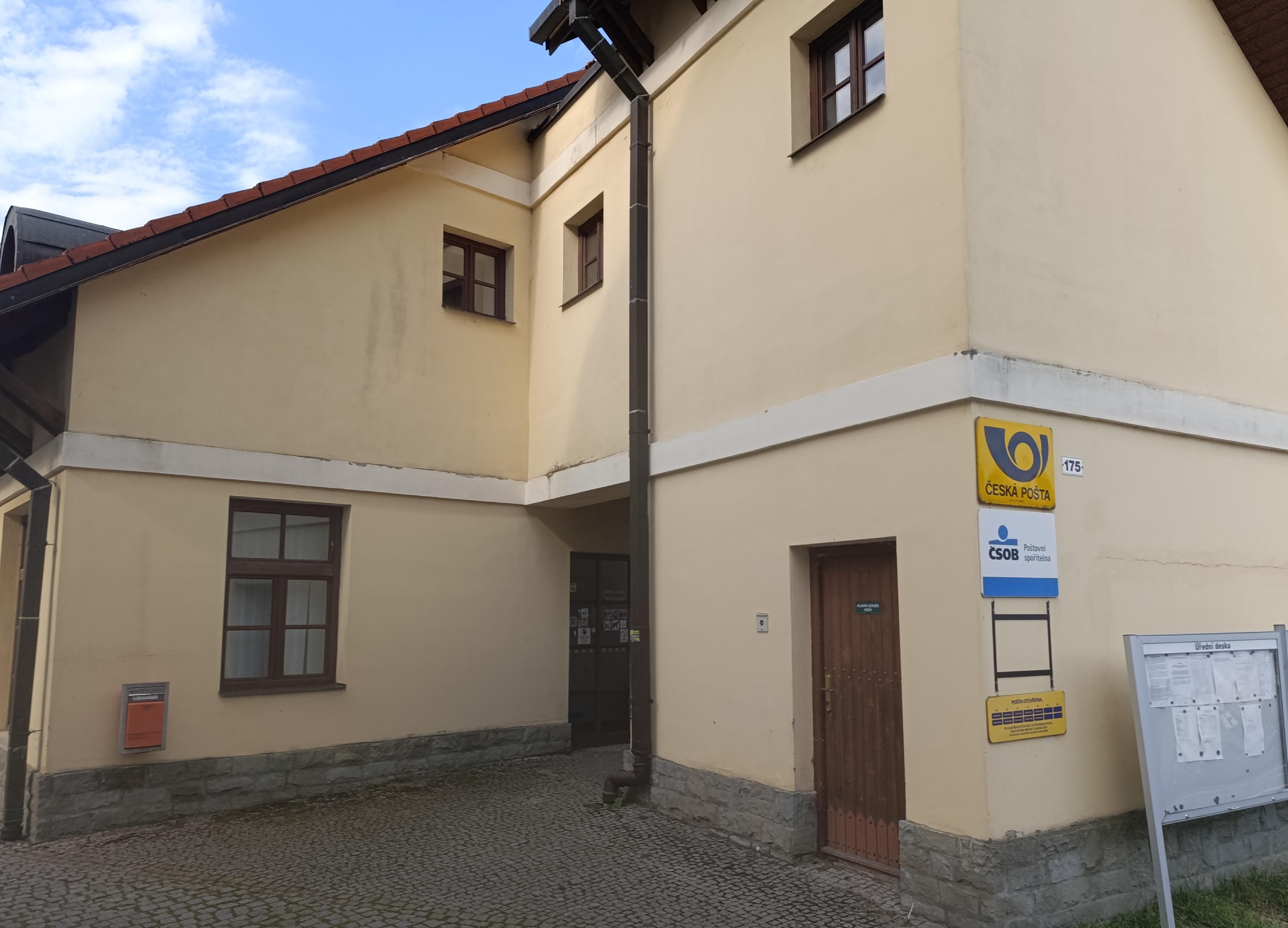 Pošta Hukvaldy foto 4