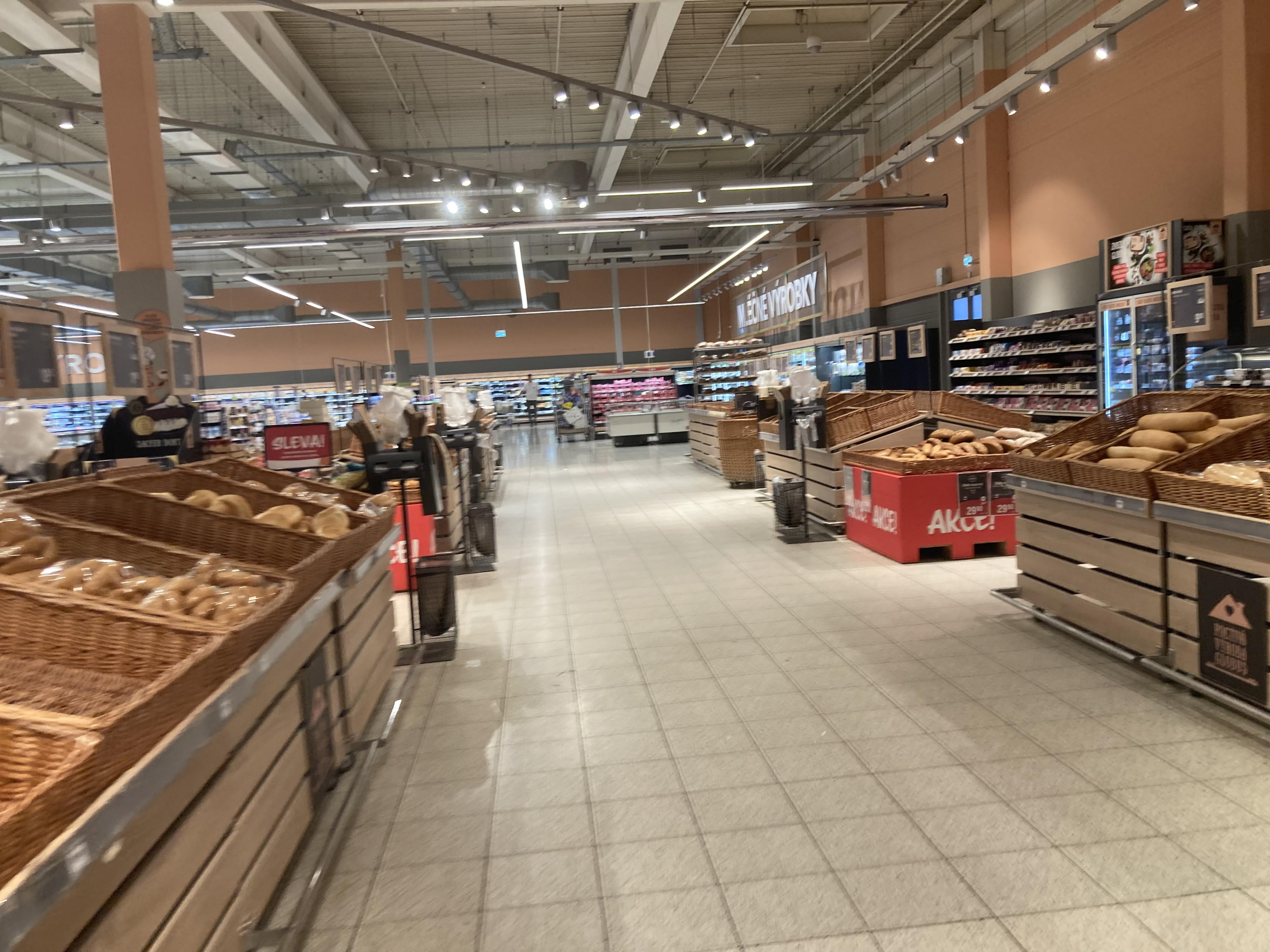 Globus Hypermarket foto 5