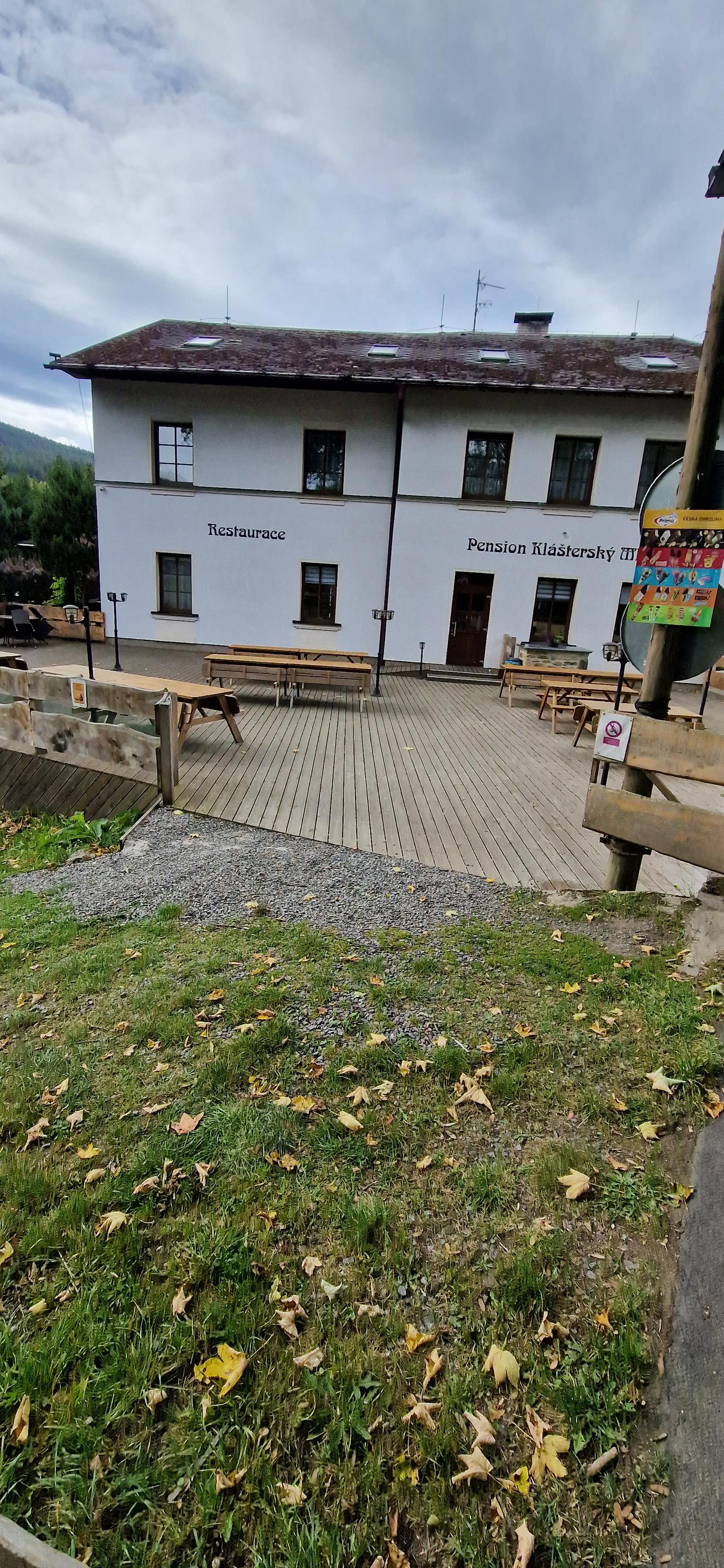 Restaurace Klášterský mlýn foto 5