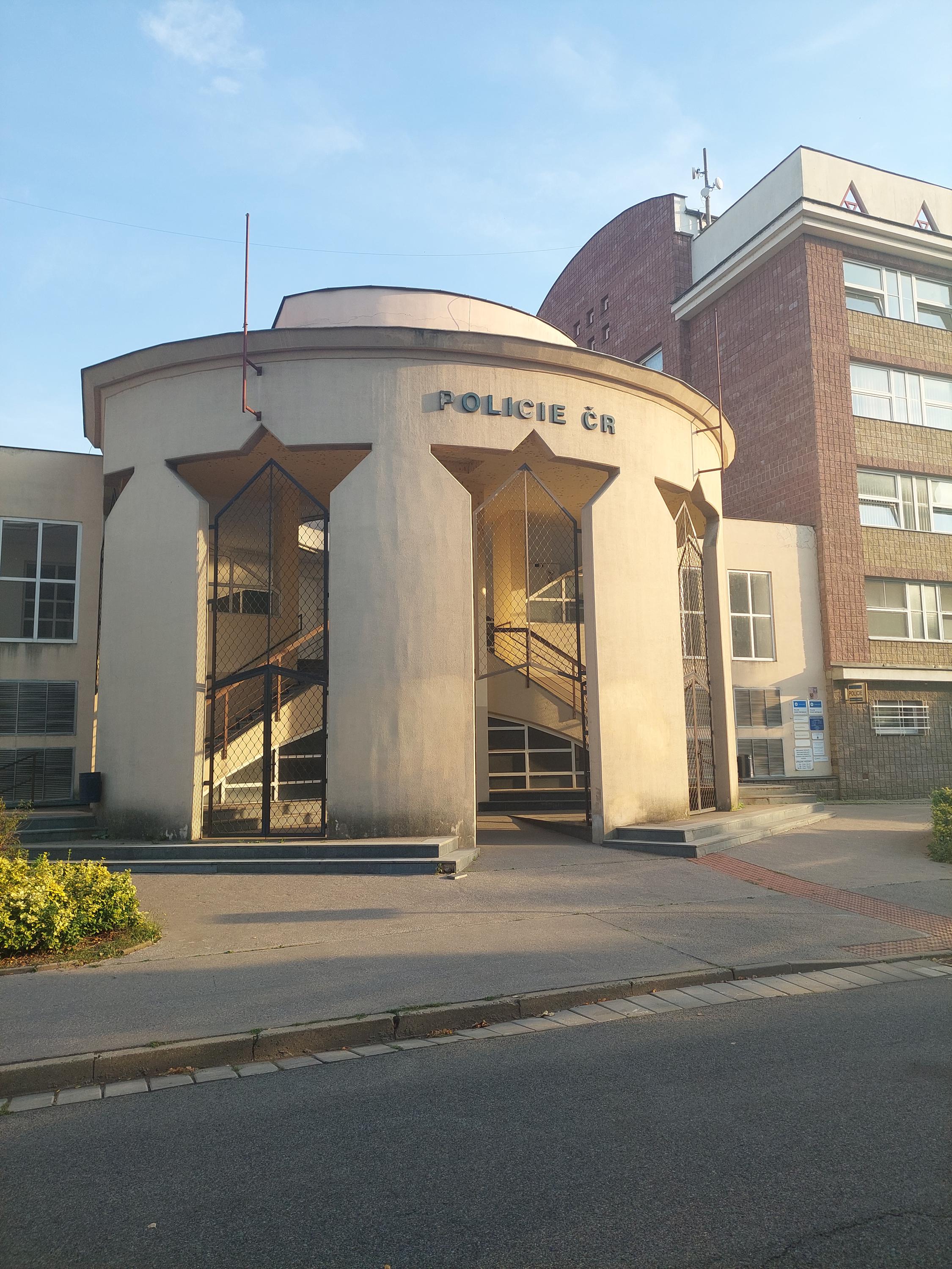Policie ČR - Obvodní oddělení Beroun foto 3