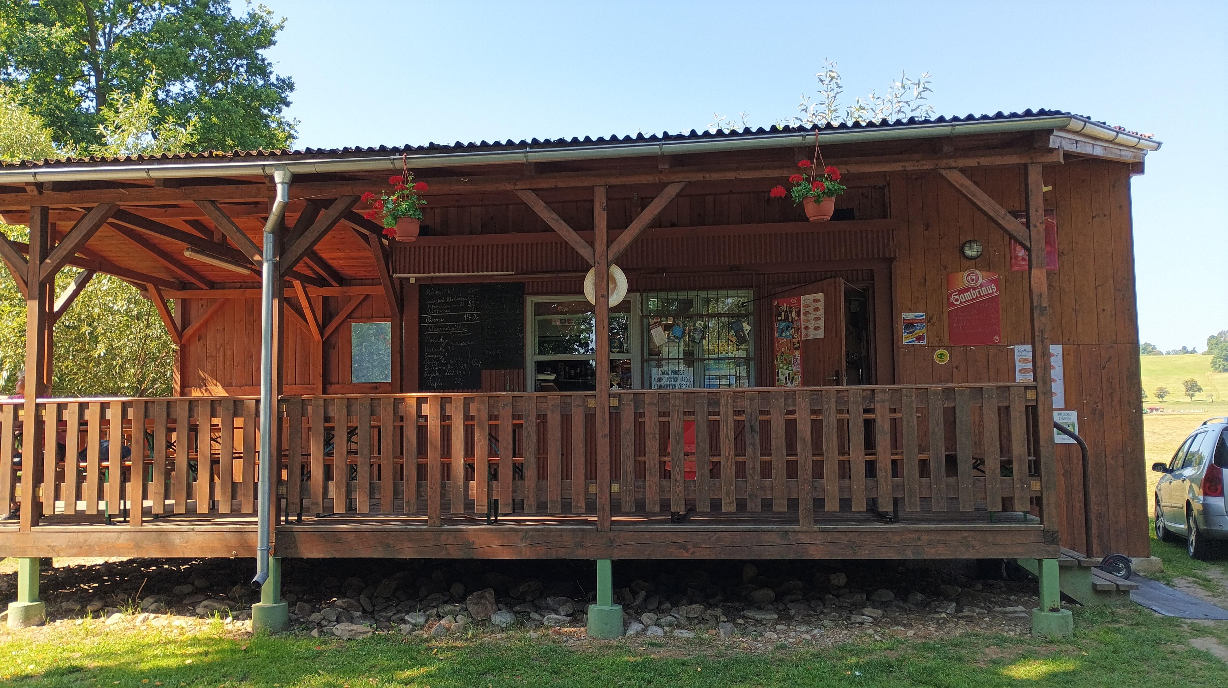 Kemp Dobršín - občerstvení foto 5