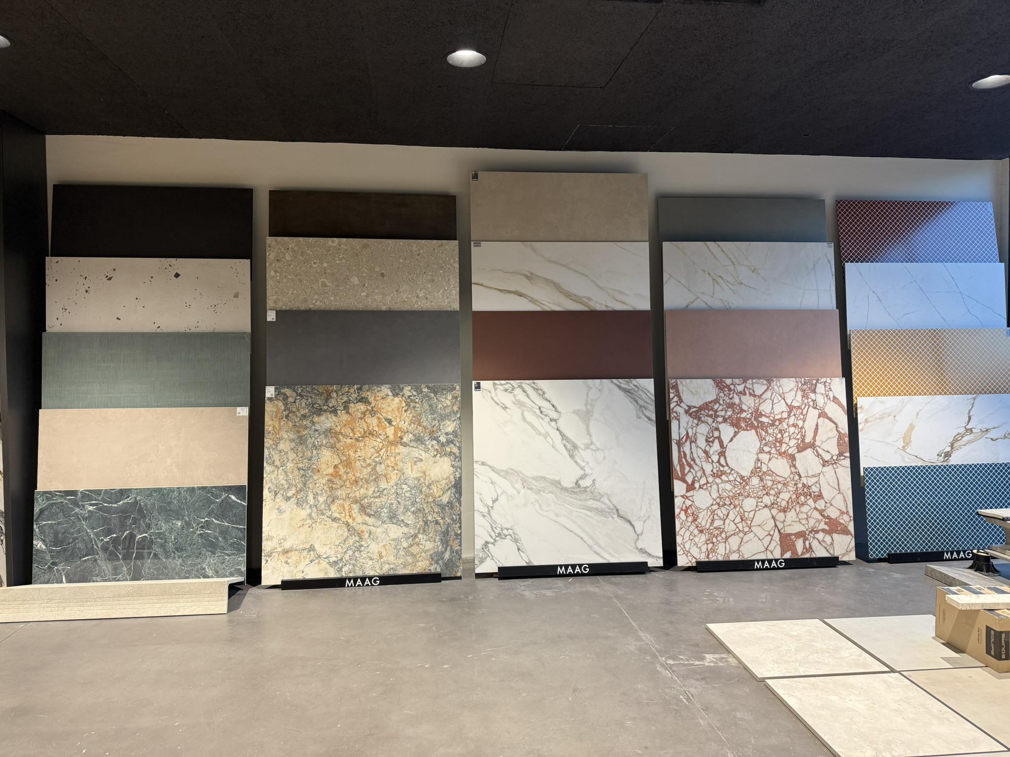 Designista. MAAG foto 1