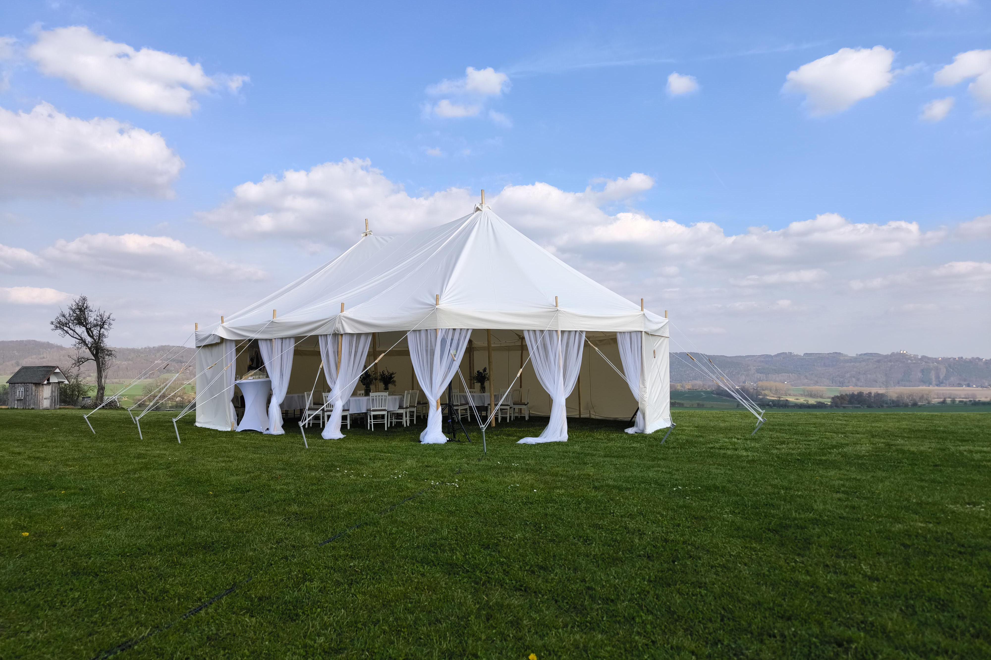 Svatební stany Lenka