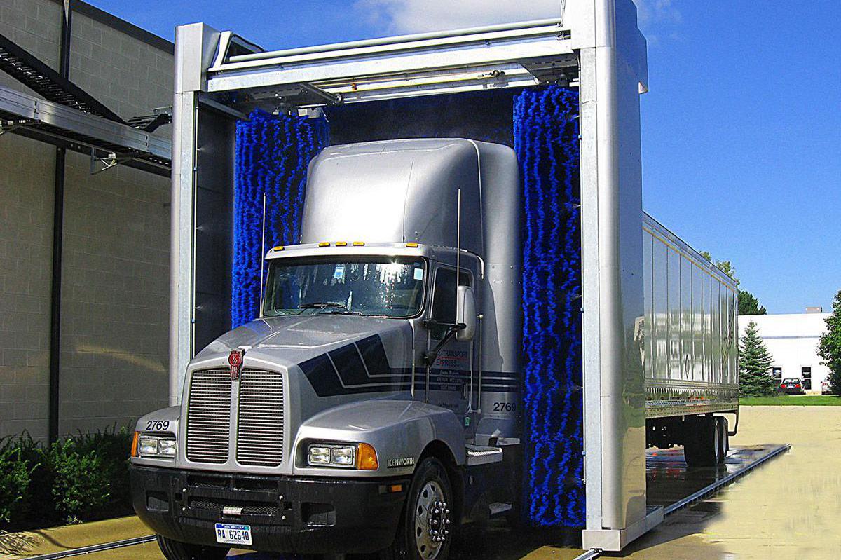 Myčka autobusů a nákladních automobilů Tammermatic