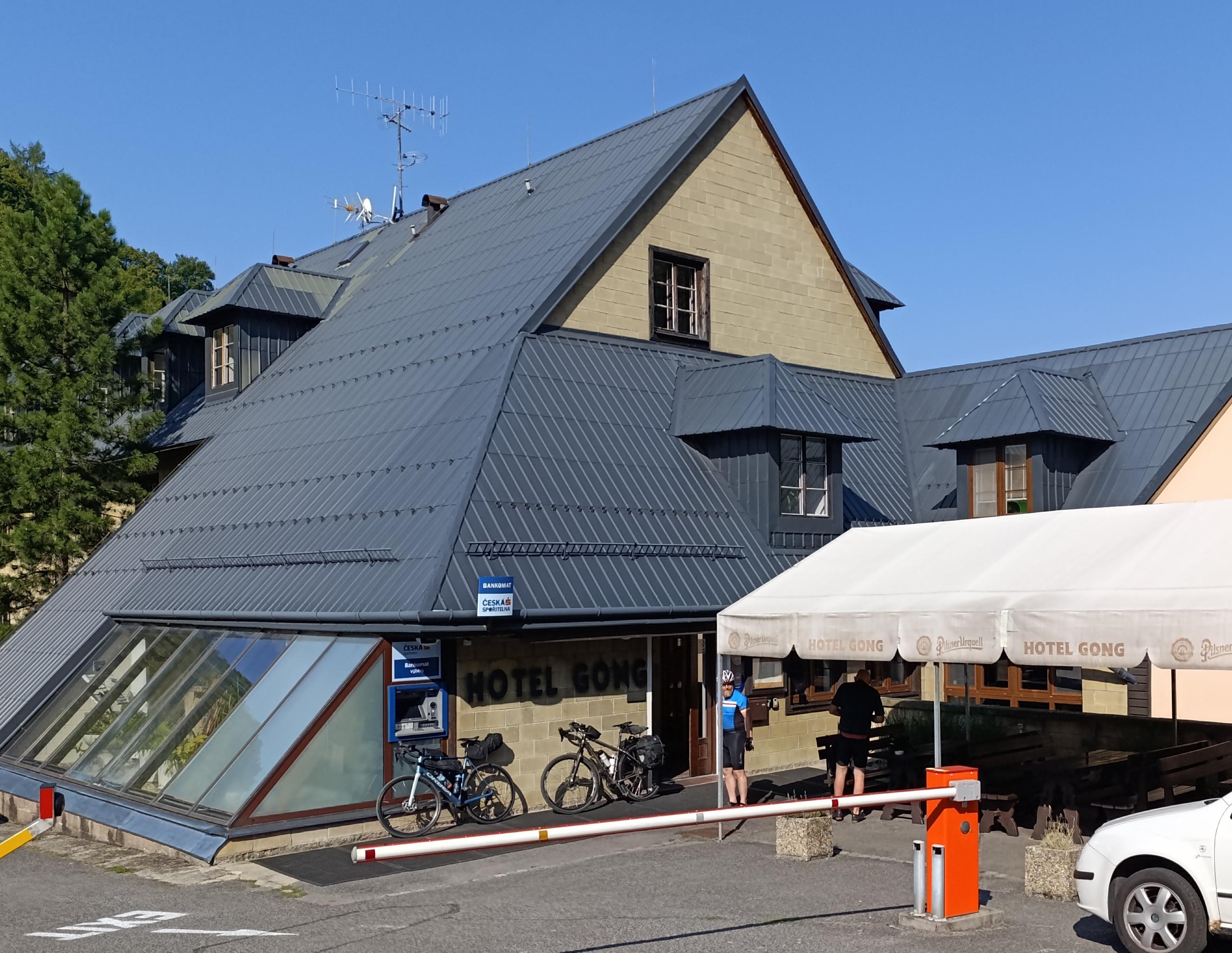 Bankomat České spořitelny foto 1