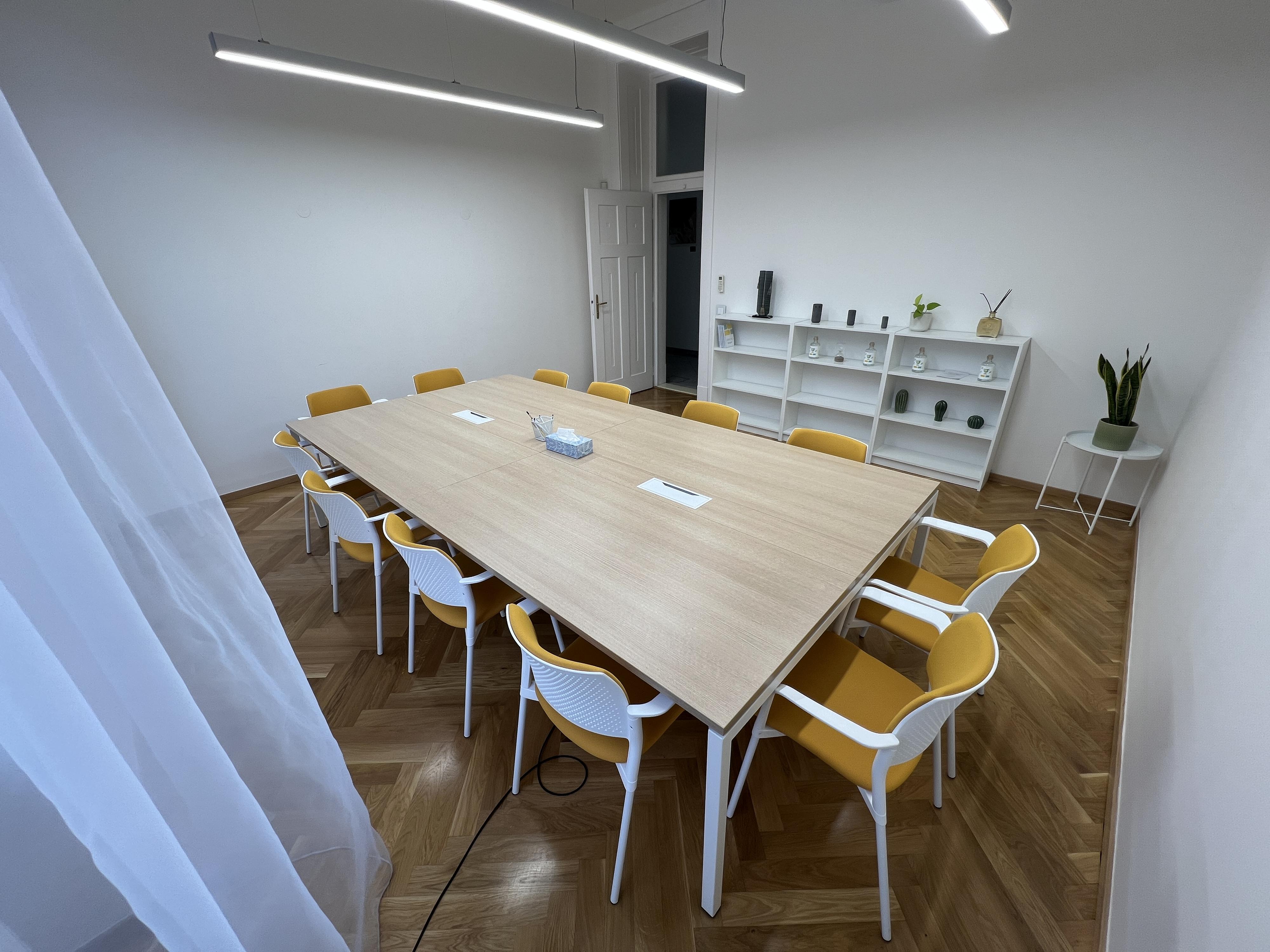 Tack Room Capital foto 3