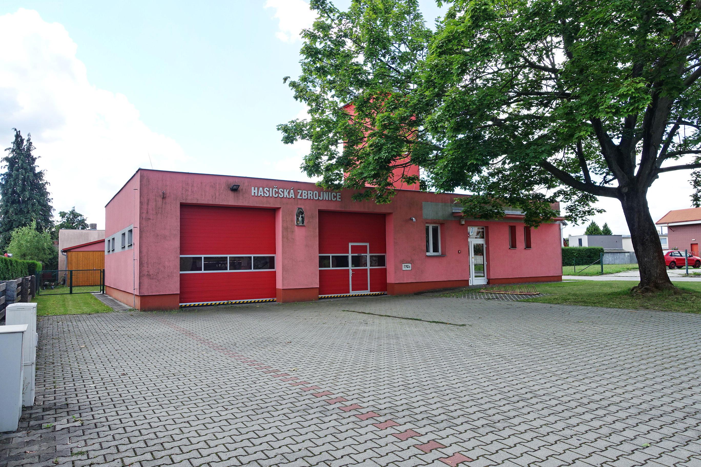 SH ČMS - Sbor dobrovolných hasičů Dolní Benešov foto 1