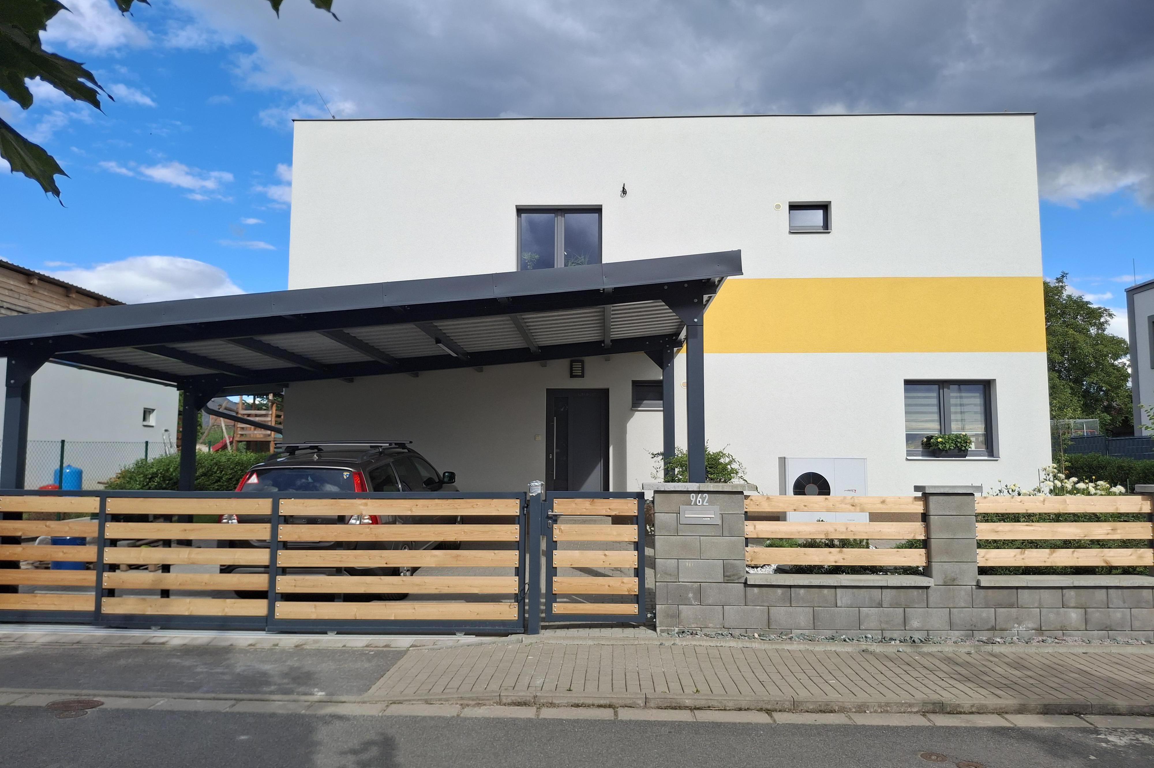 Bc. Olena Bechná, DiS.