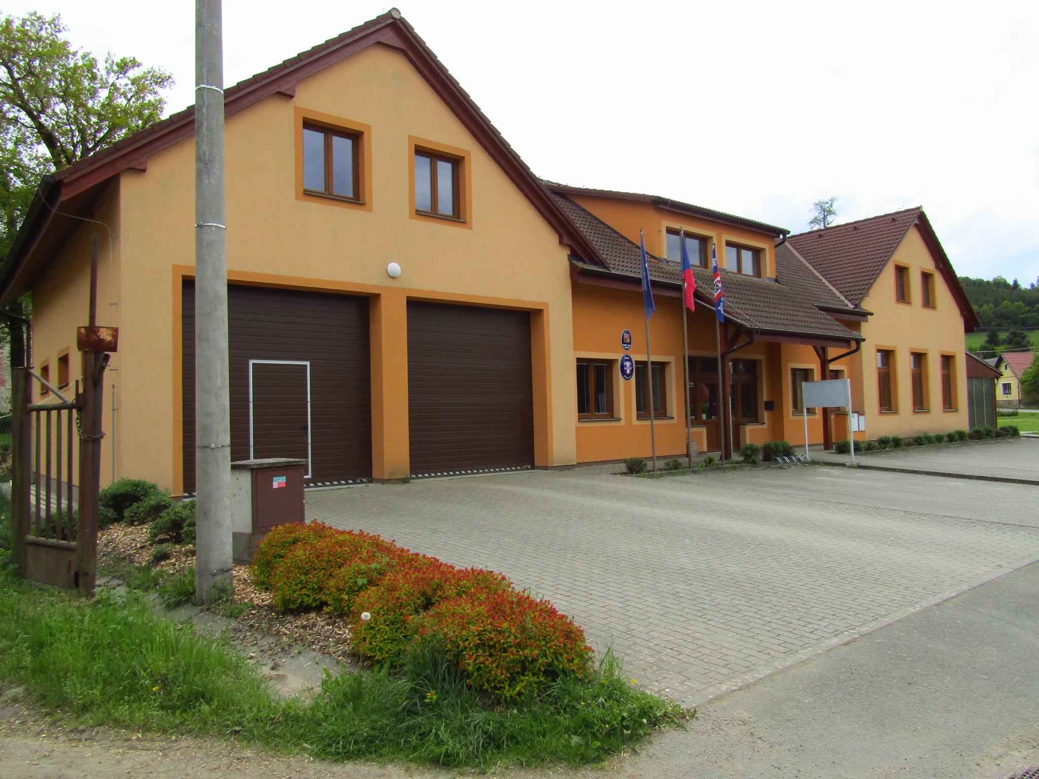 Zvěstov - obecní úřad