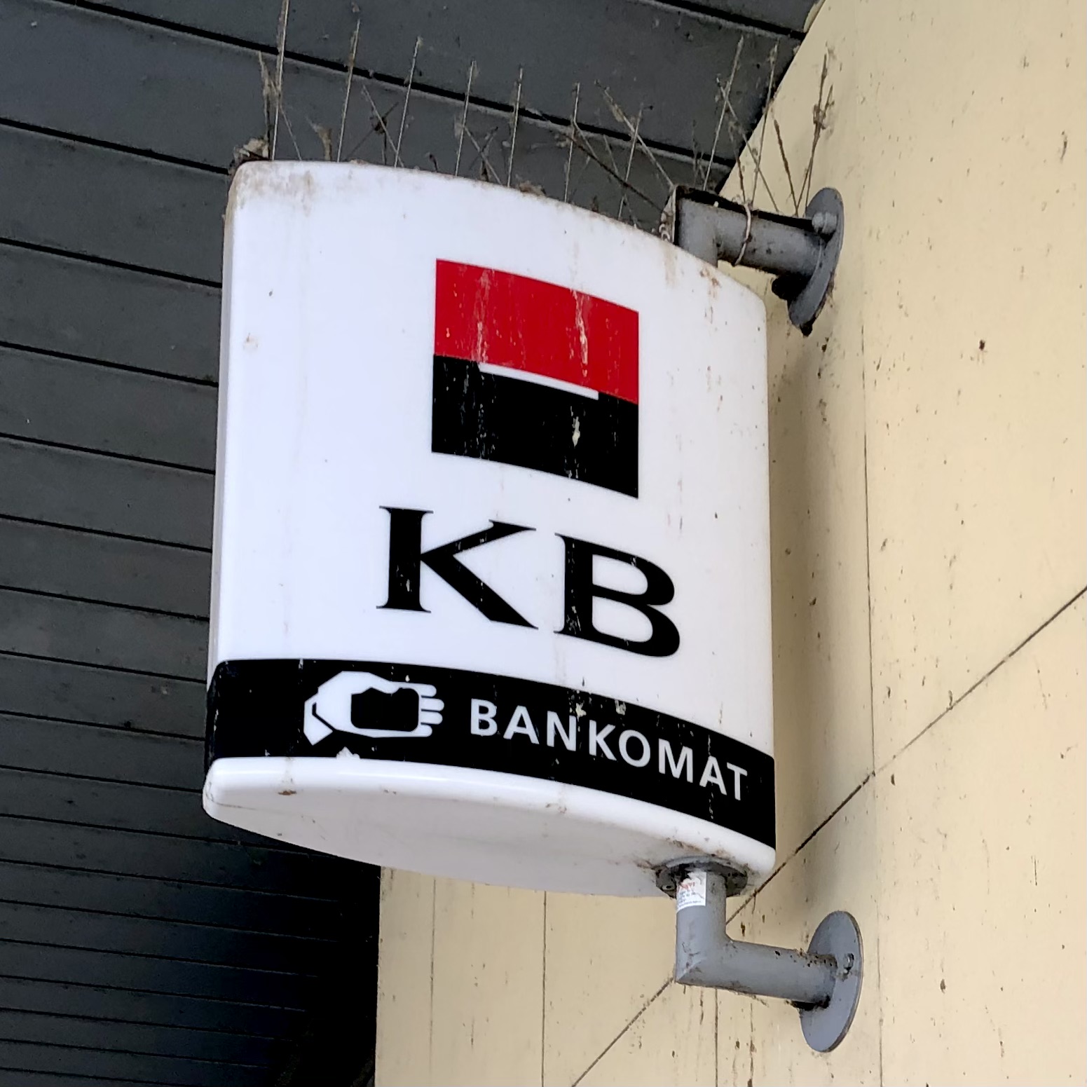 Bankomat Komerční banky foto 2