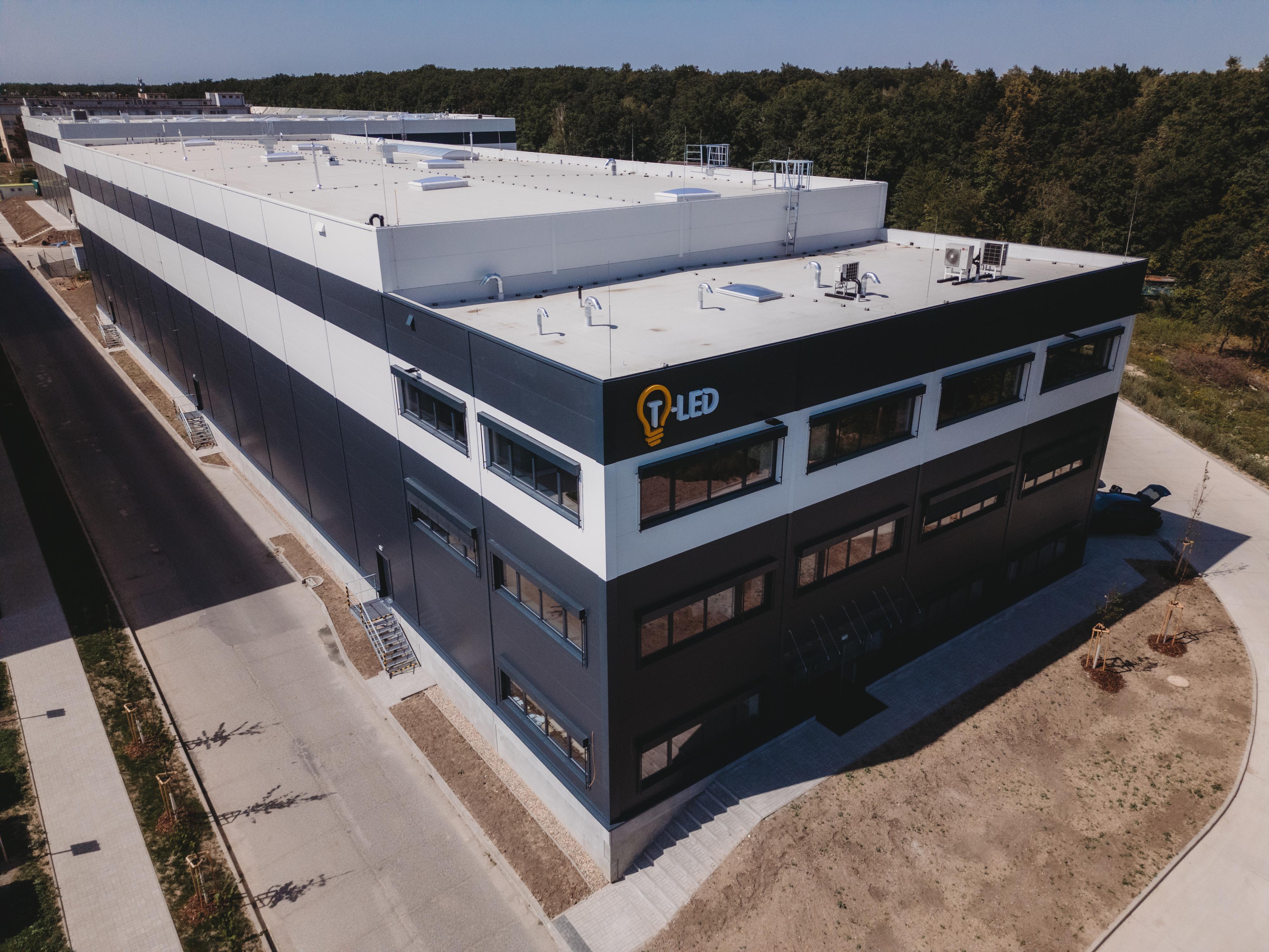 Zákaznické centrum T-LED foto 2