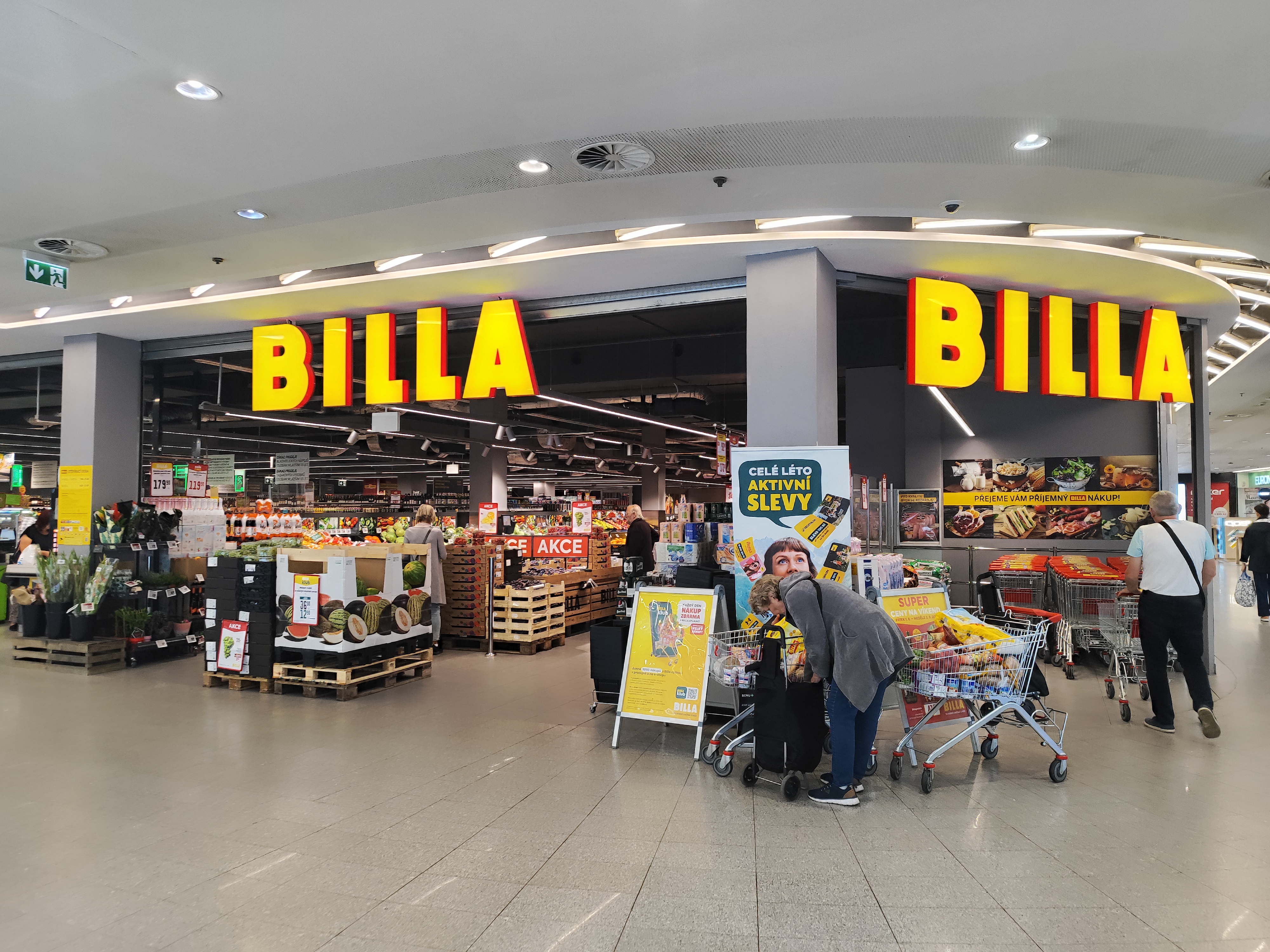 BILLA foto 4