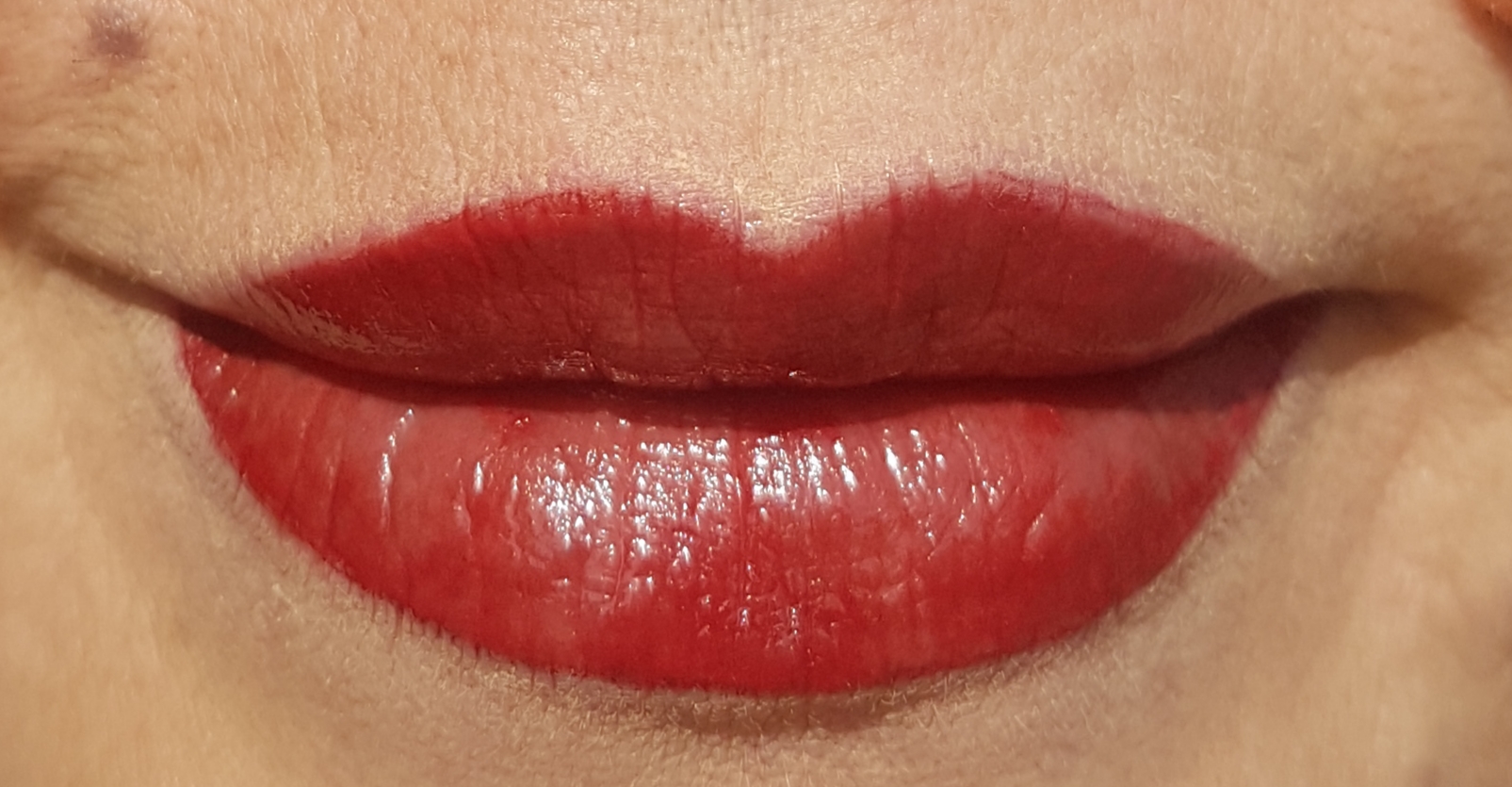 Permanentní make-up rtů