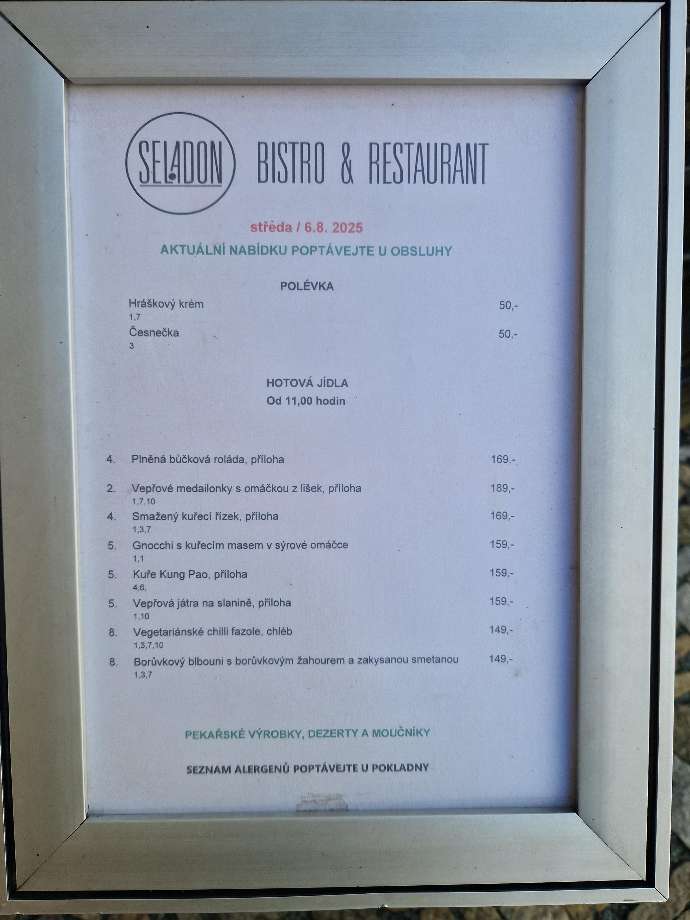 Bistro & Restaurant SELADON foto 6