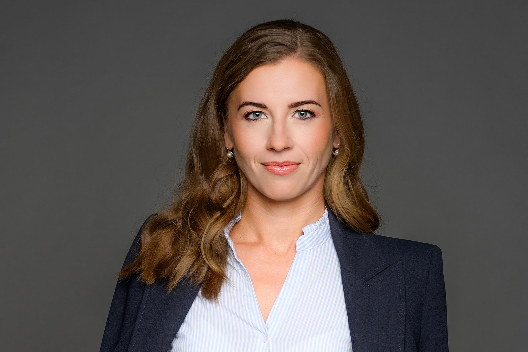 Mgr. Simona Dostálová, advokátka