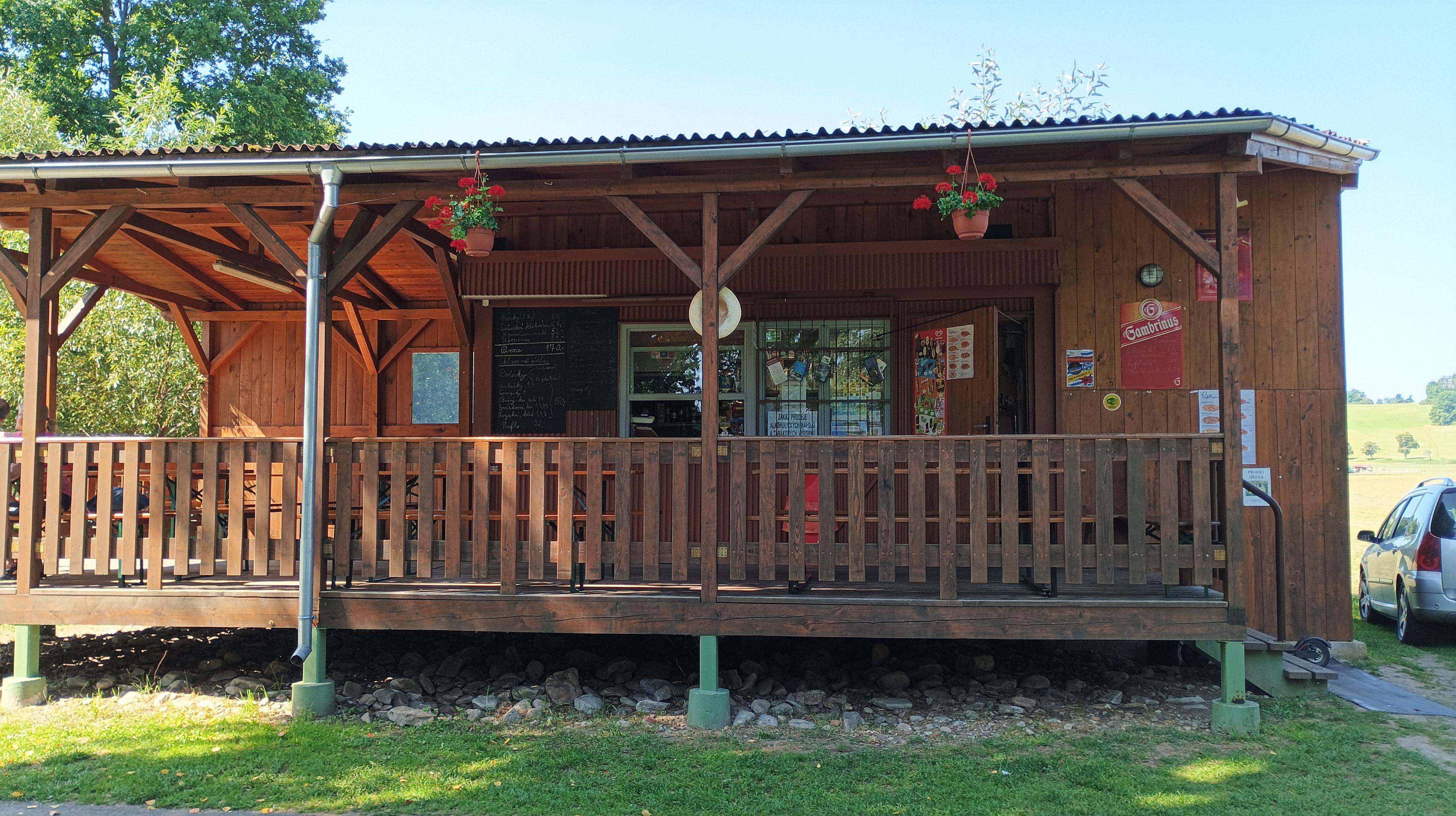 Kemp Dobršín - občerstvení foto 4