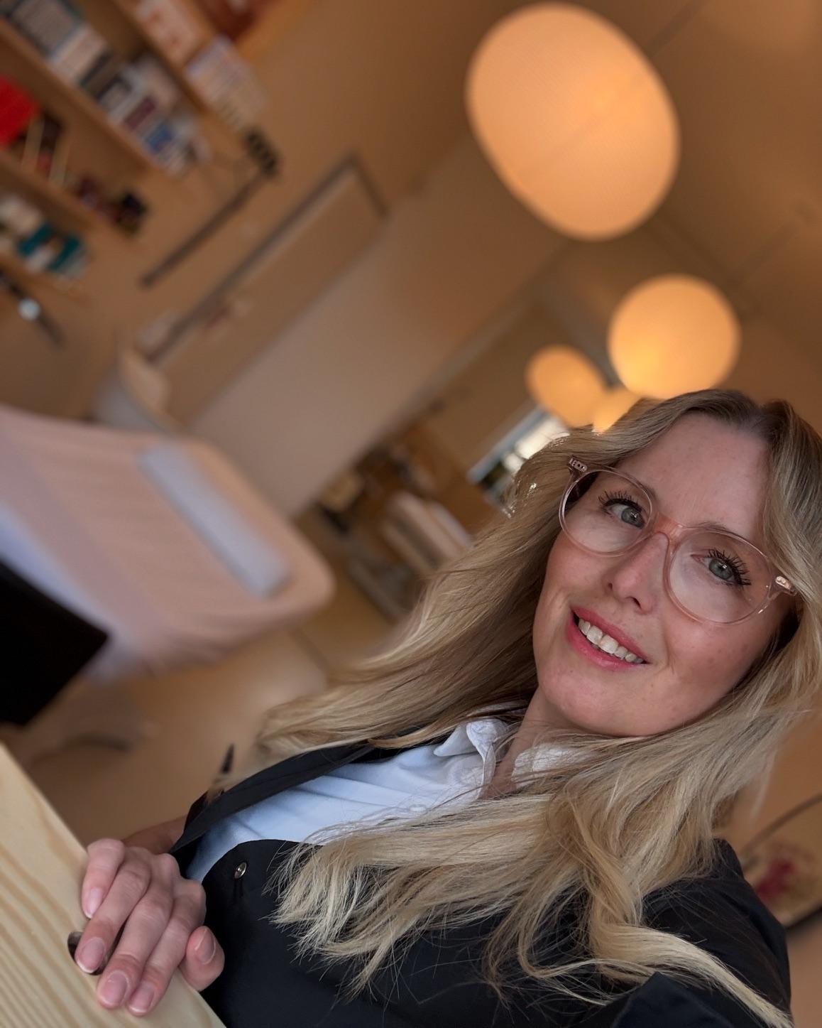 Lucie Čápová pmu & beauty foto 4