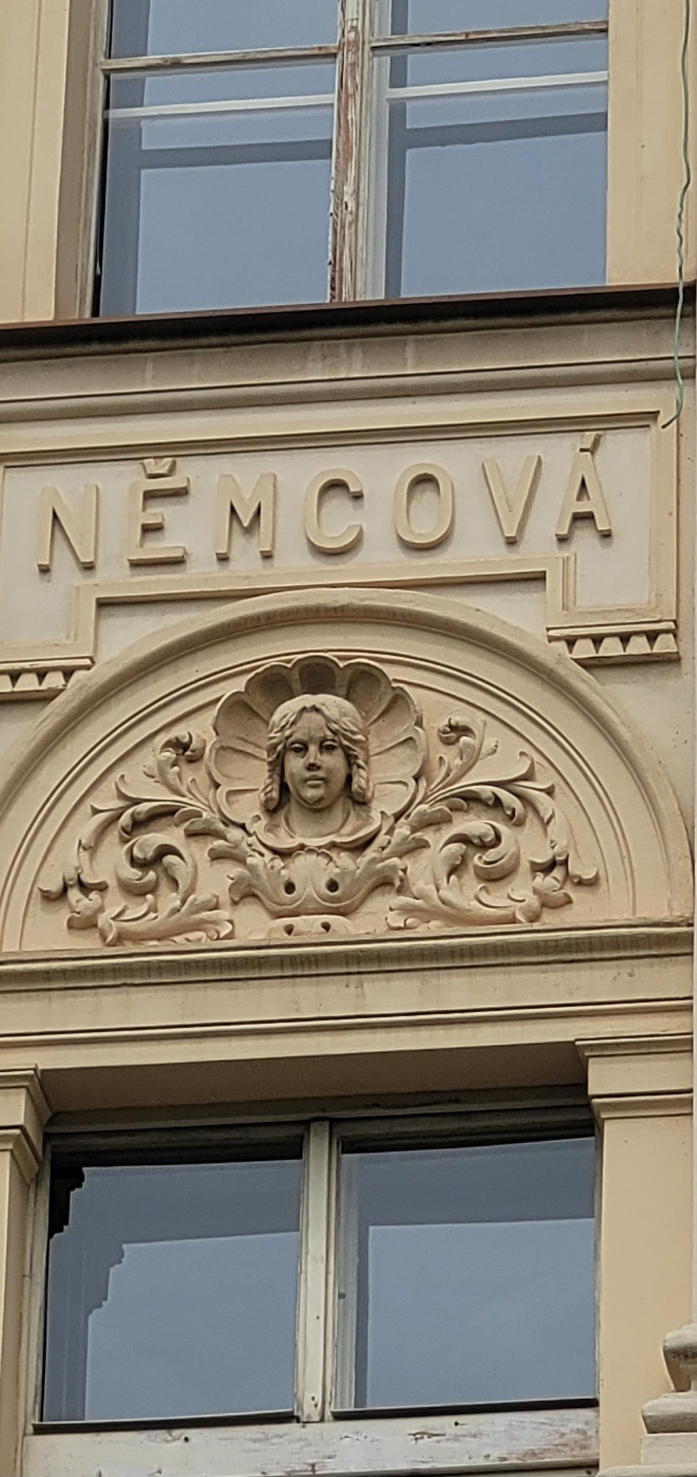 Obchodní akademie Heroldovy sady foto 5